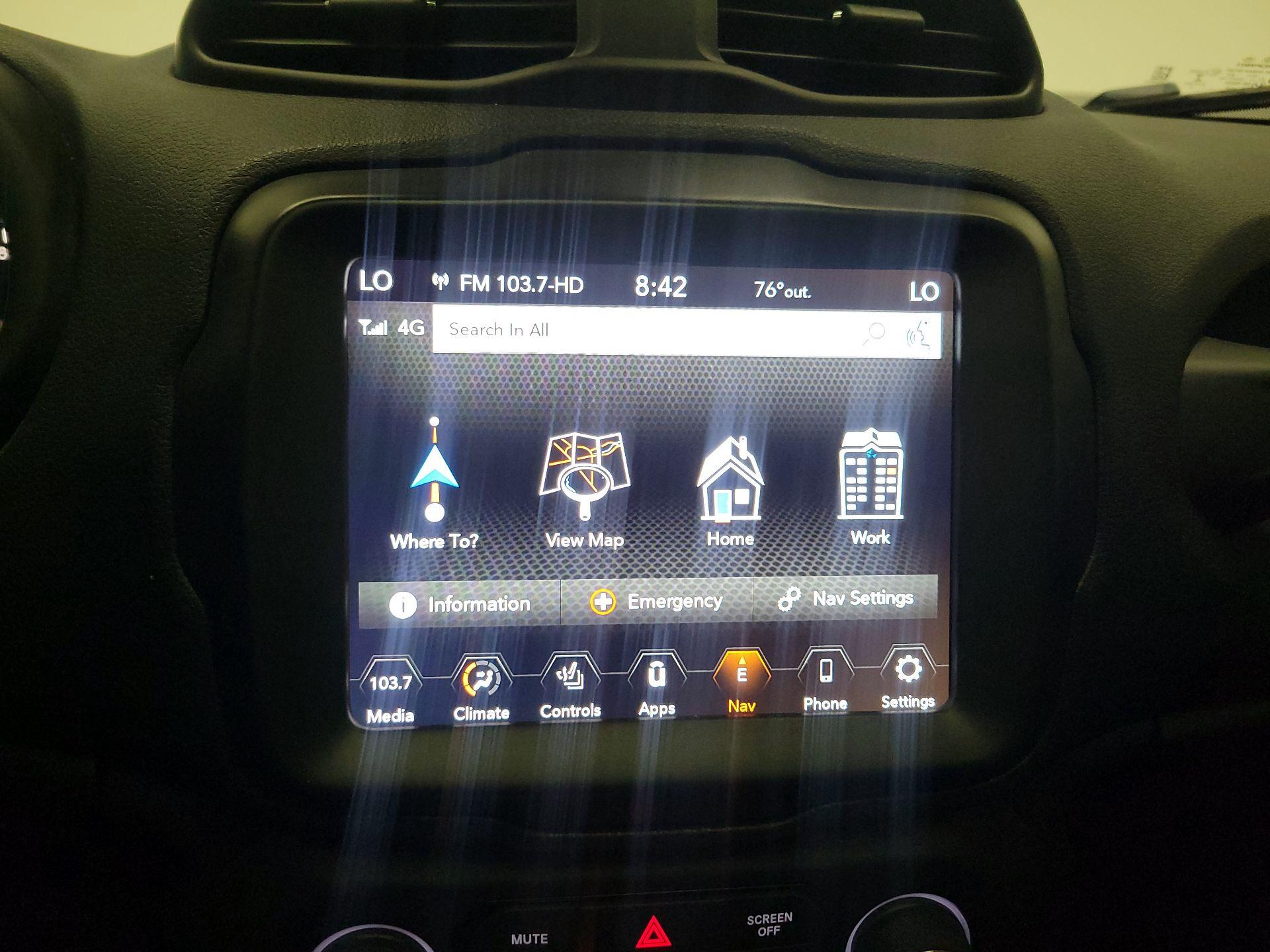 Thumbnail: 2021 Jeep Renegade - 14