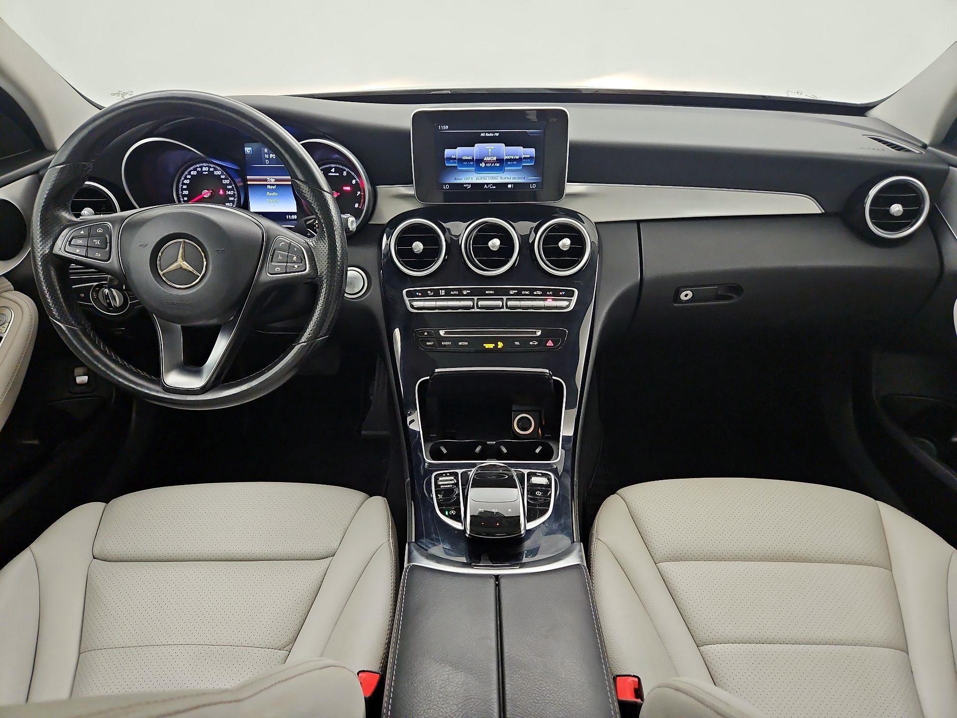 Thumbnail: 2016 Mercedes-Benz C-Class - 9
