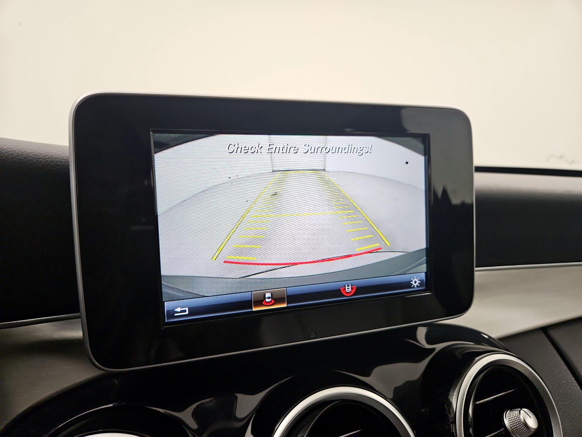 Thumbnail: 2016 Mercedes-Benz C-Class - 14
