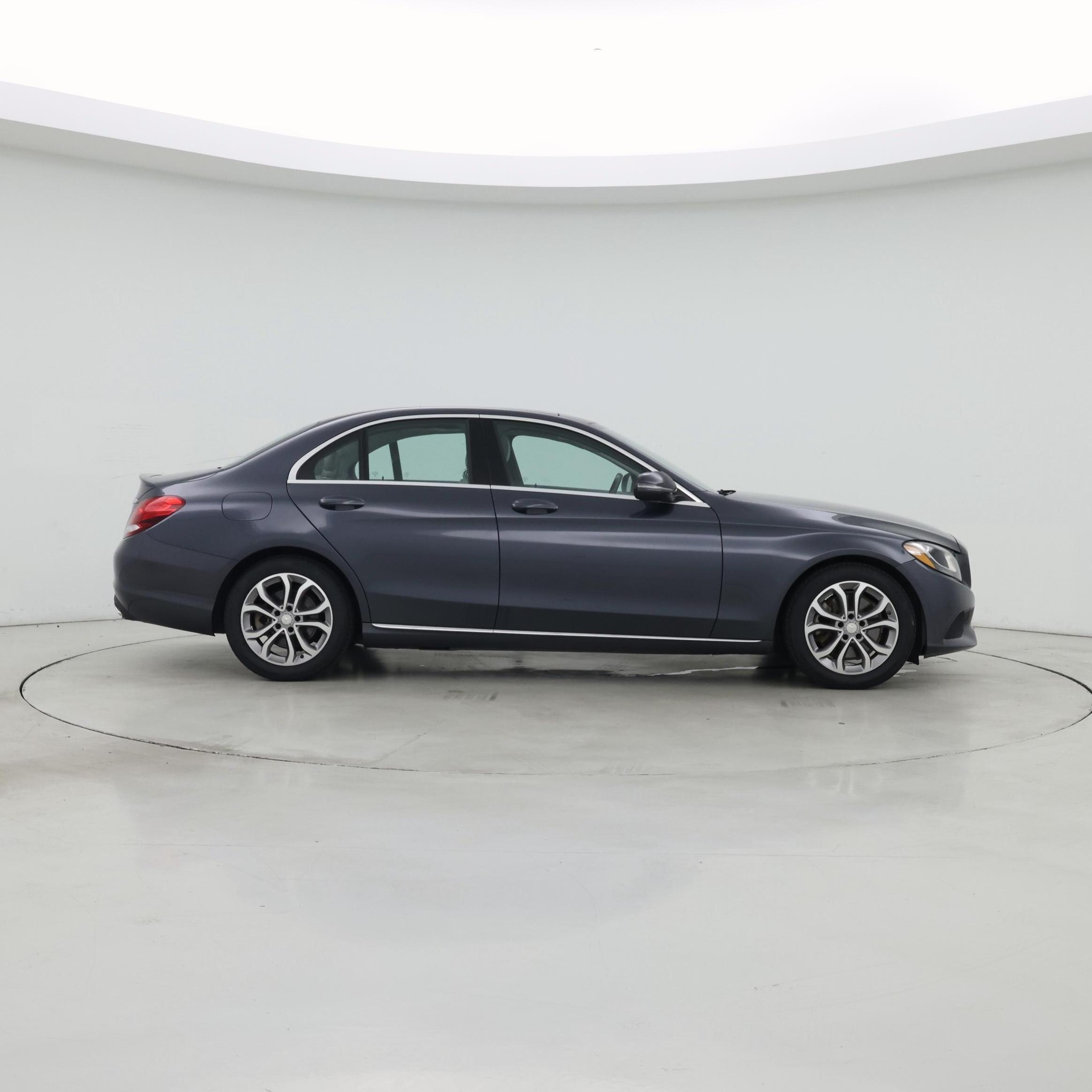 Thumbnail: 2016 Mercedes-Benz C-Class - 7