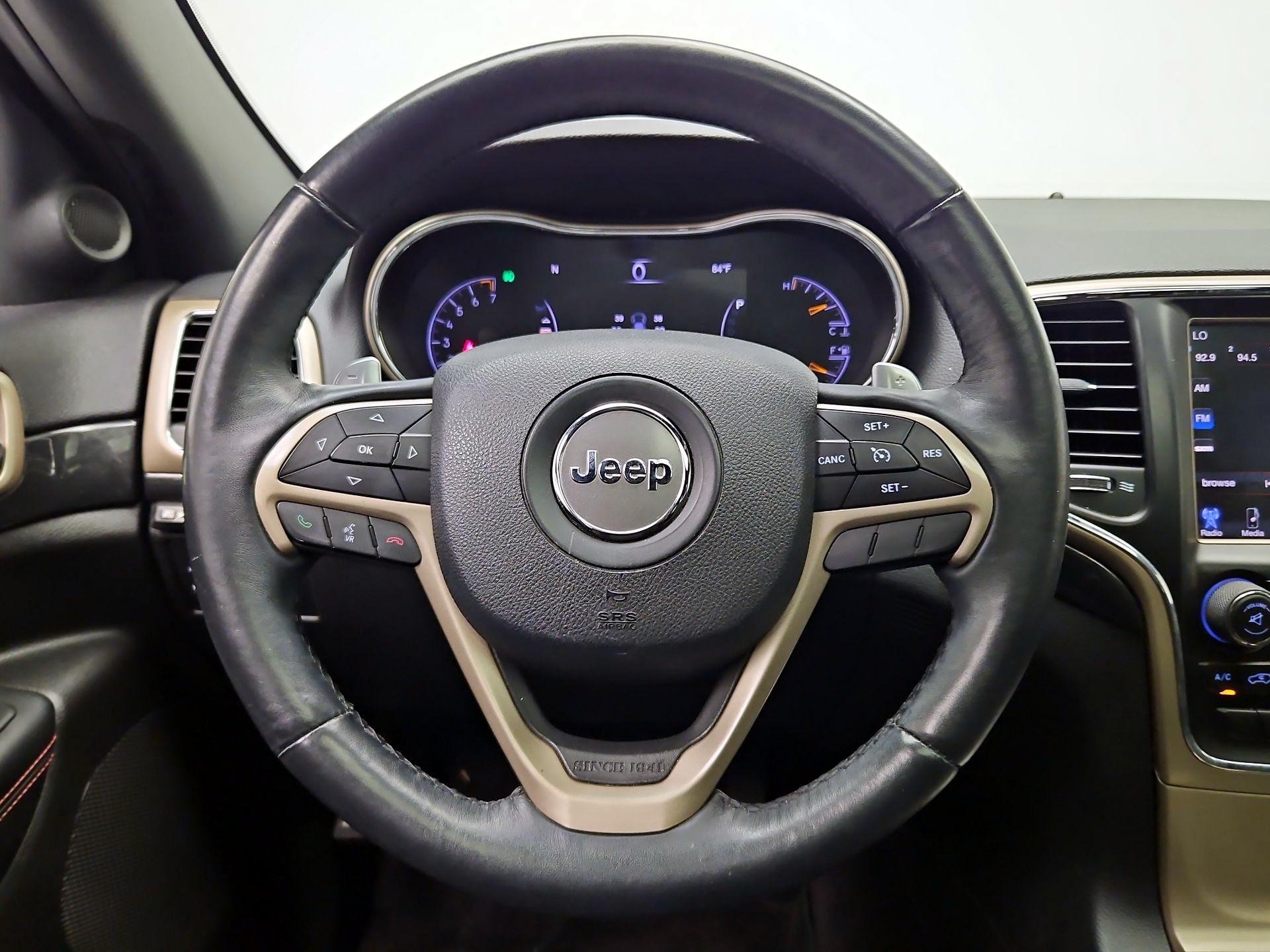 Thumbnail: 2017 Jeep Grand Cherokee - 10