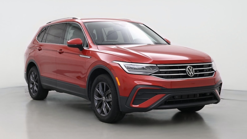2022 Volkswagen Tiguan SE Hero Image