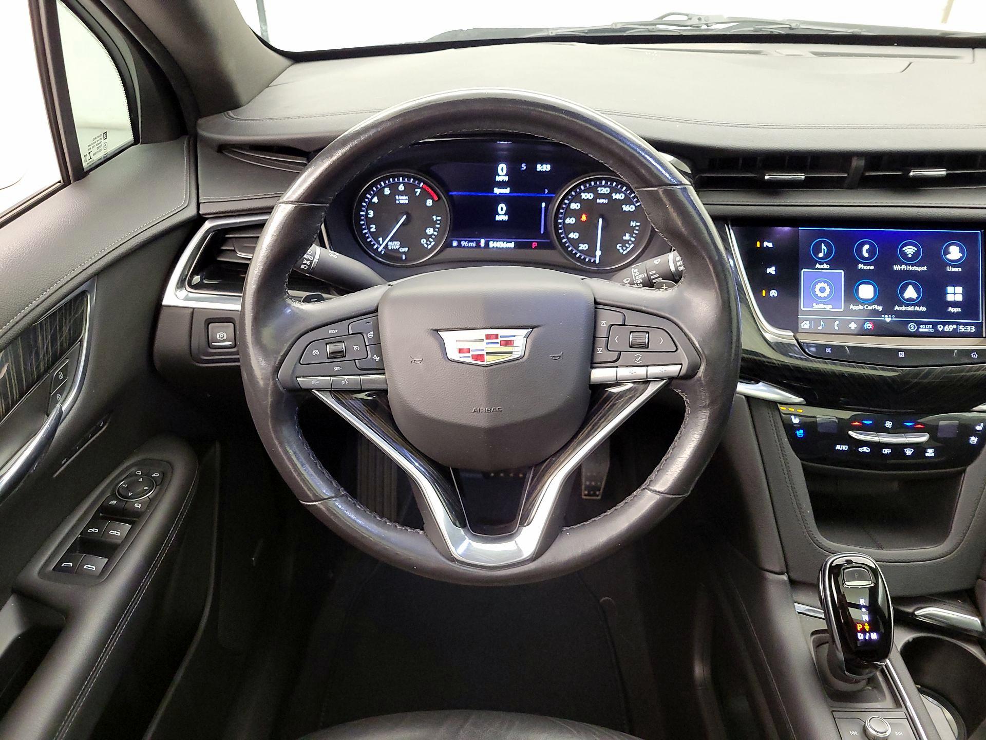 Thumbnail: 2020 Cadillac XT6 - 10