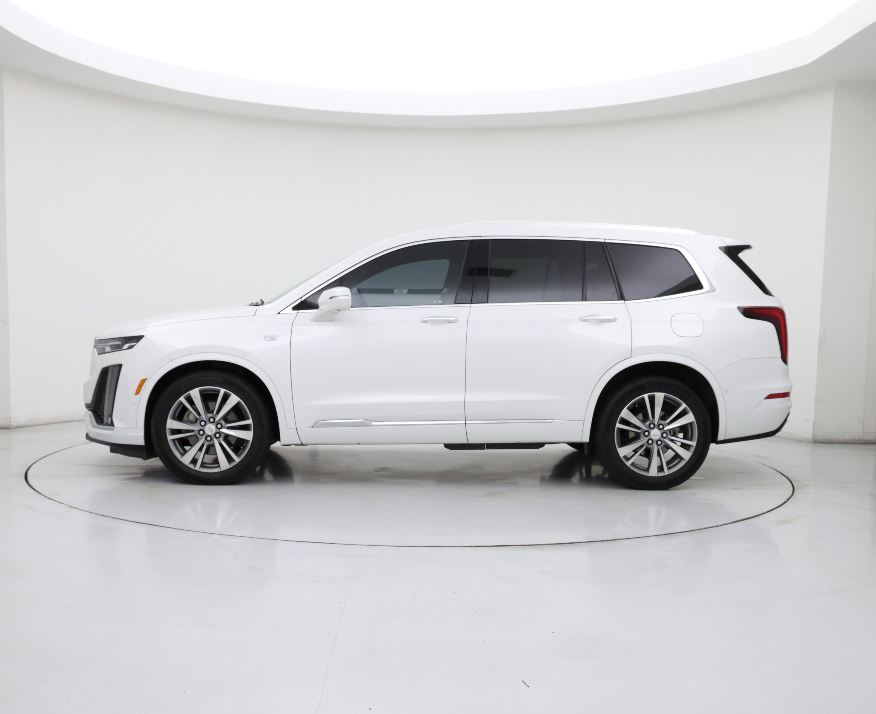 Thumbnail: 2020 Cadillac XT6 - 3