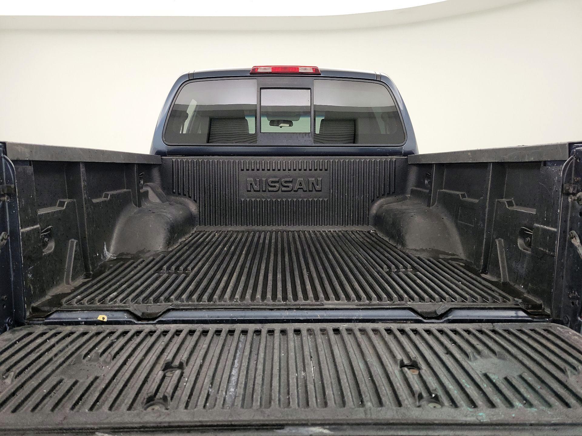 Thumbnail: 2016 Nissan Frontier - 18