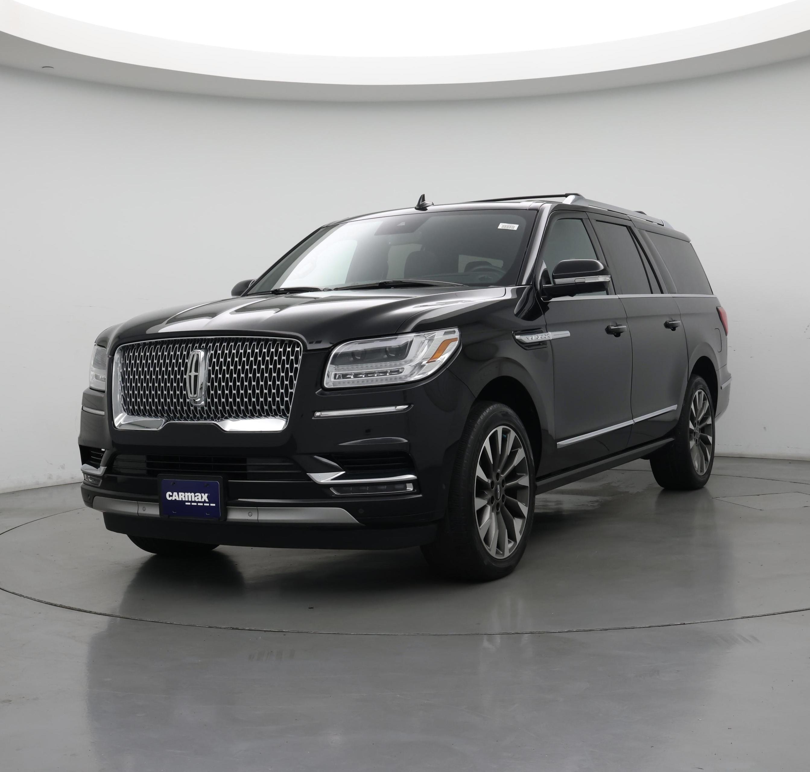 Thumbnail: 2021 Lincoln Navigator L - 4