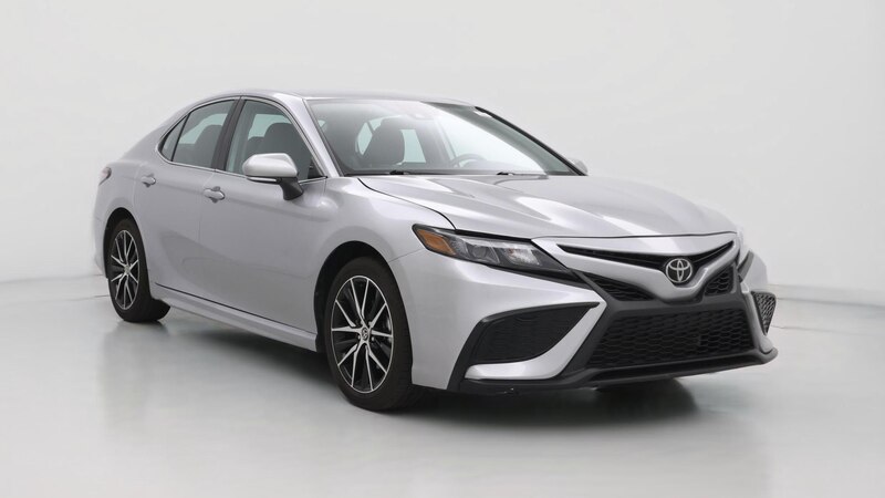 2024 Toyota Camry SE Hero Image
