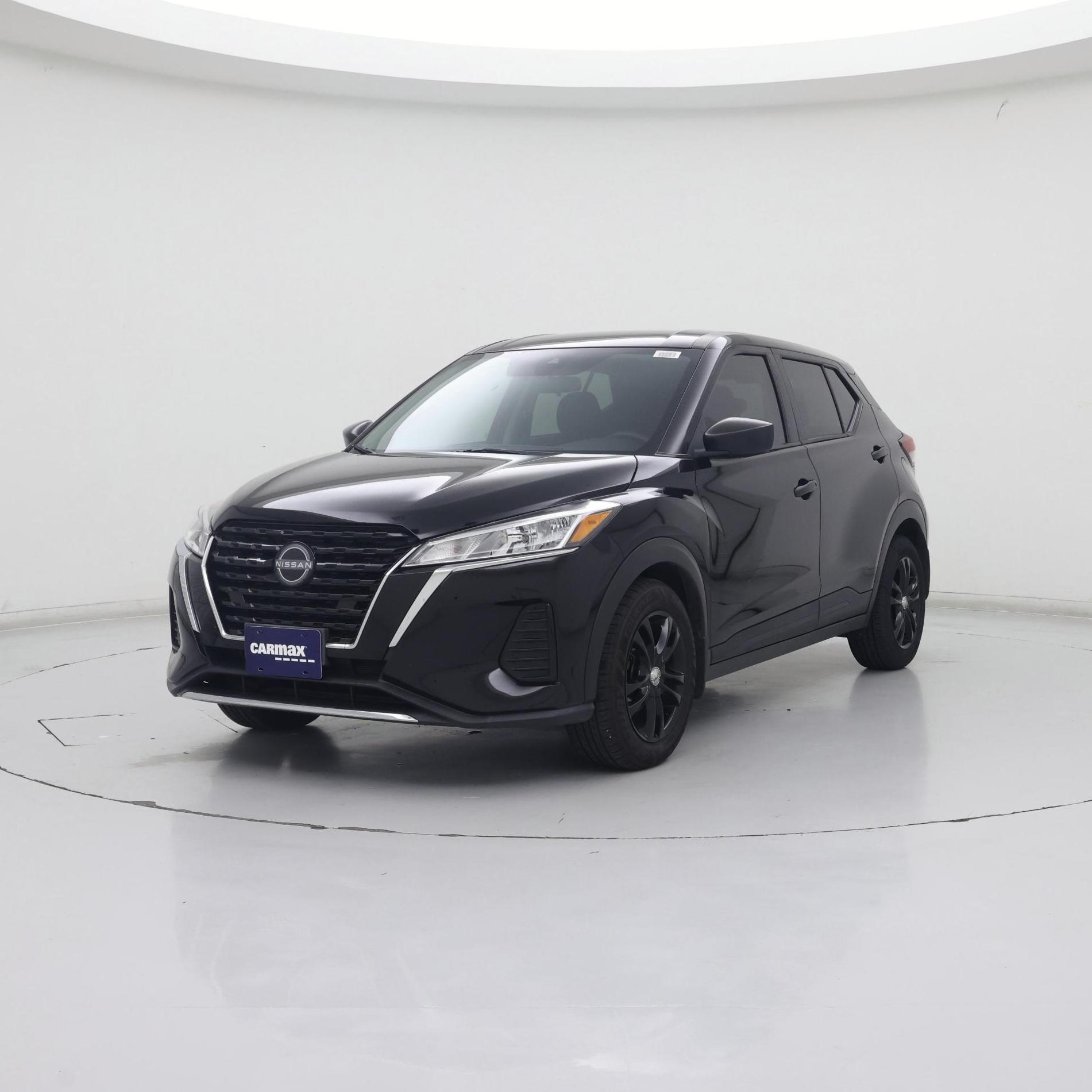Thumbnail: 2023 Nissan Kicks - 4