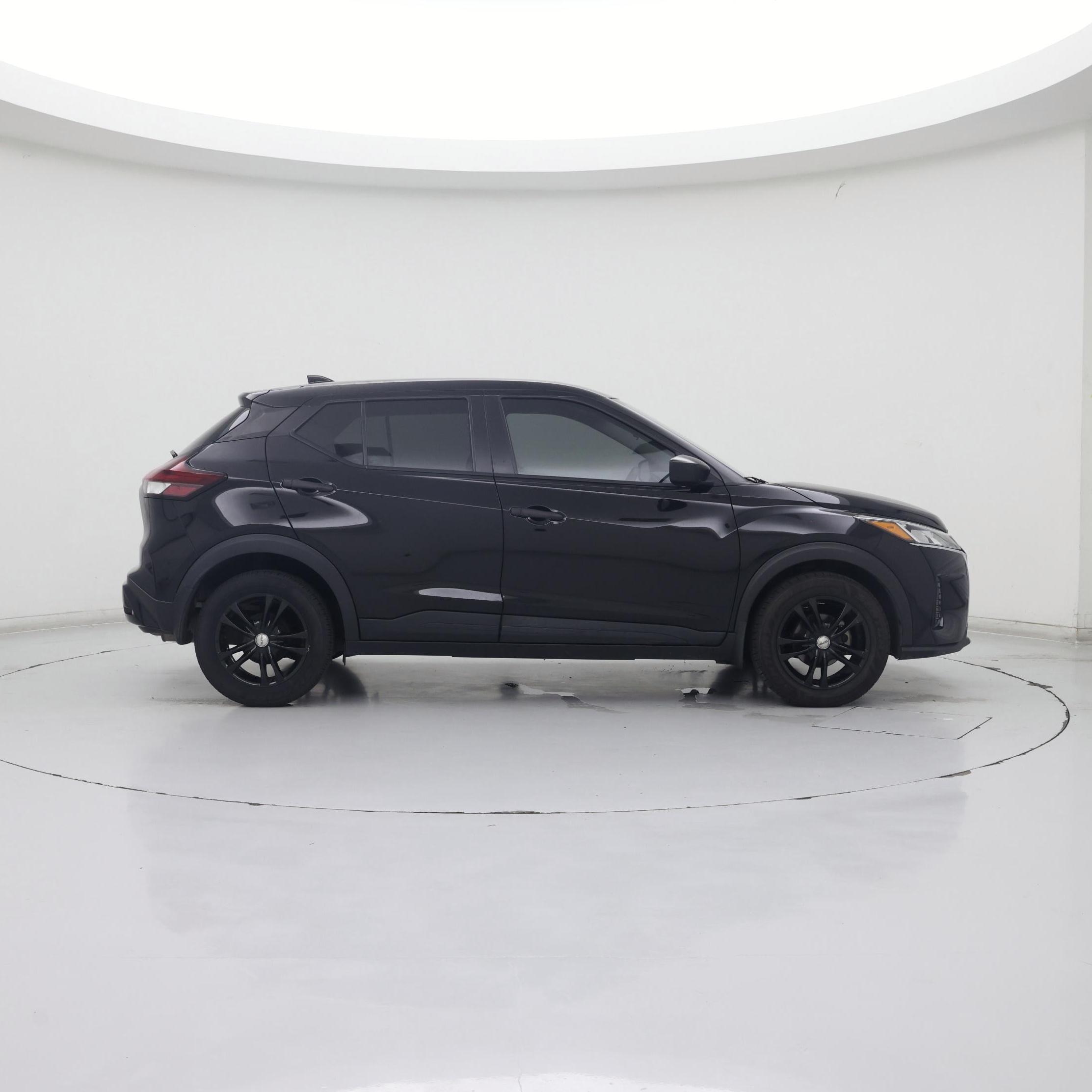 Thumbnail: 2023 Nissan Kicks - 7