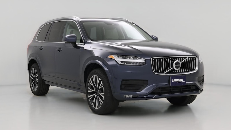 2022 Volvo XC90 T5 Momentum Hero Image
