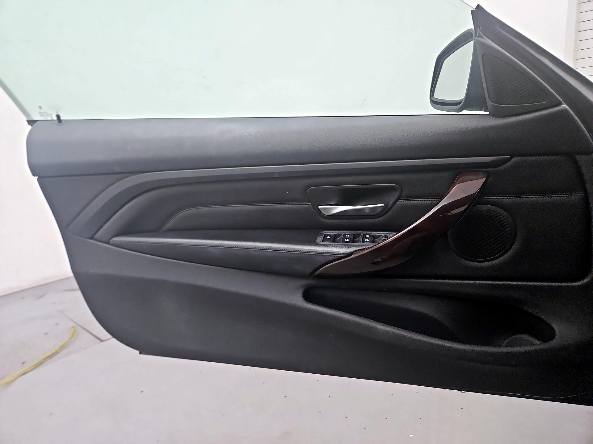 Thumbnail: 2014 BMW 4 Series - 12