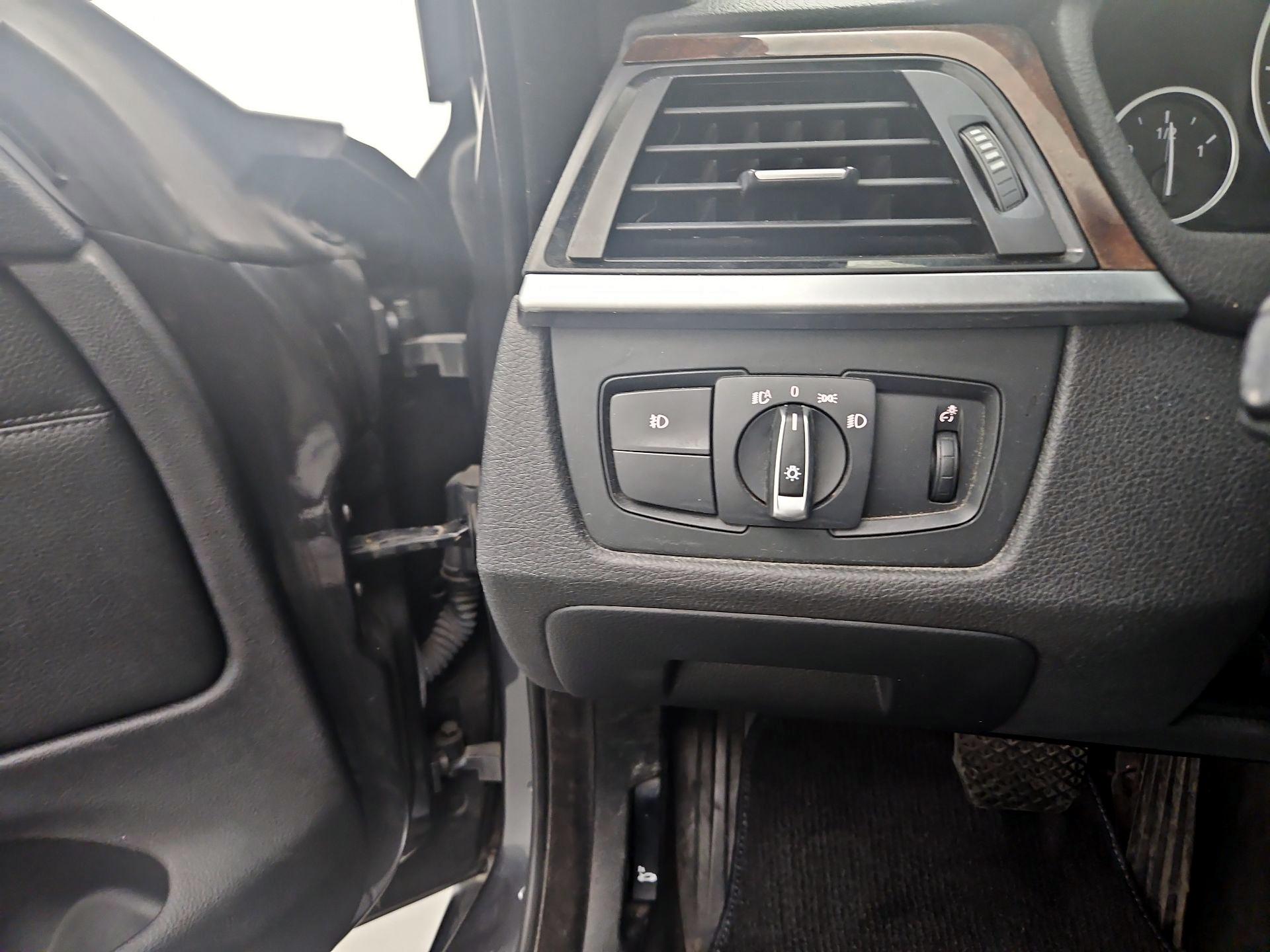 Thumbnail: 2014 BMW 4 Series - 13