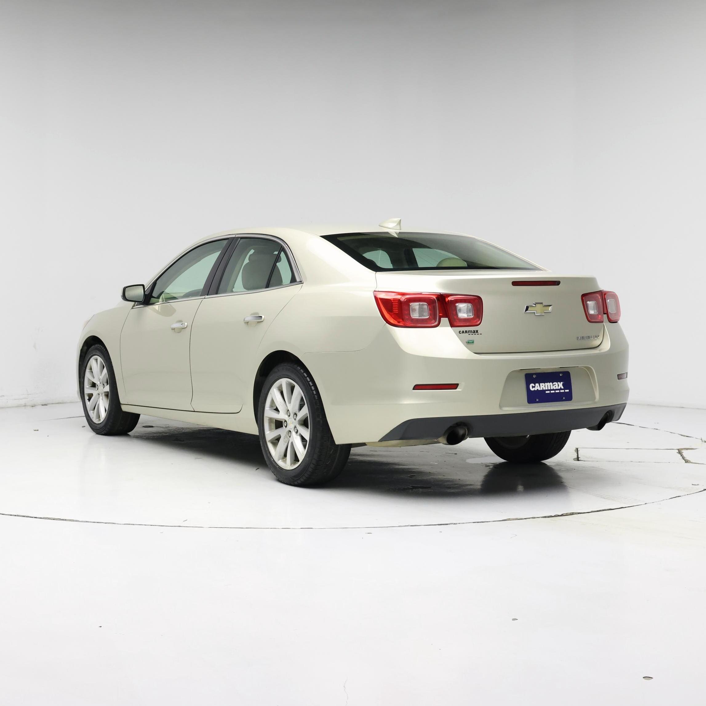 Thumbnail: 2016 Chevrolet Malibu - 2