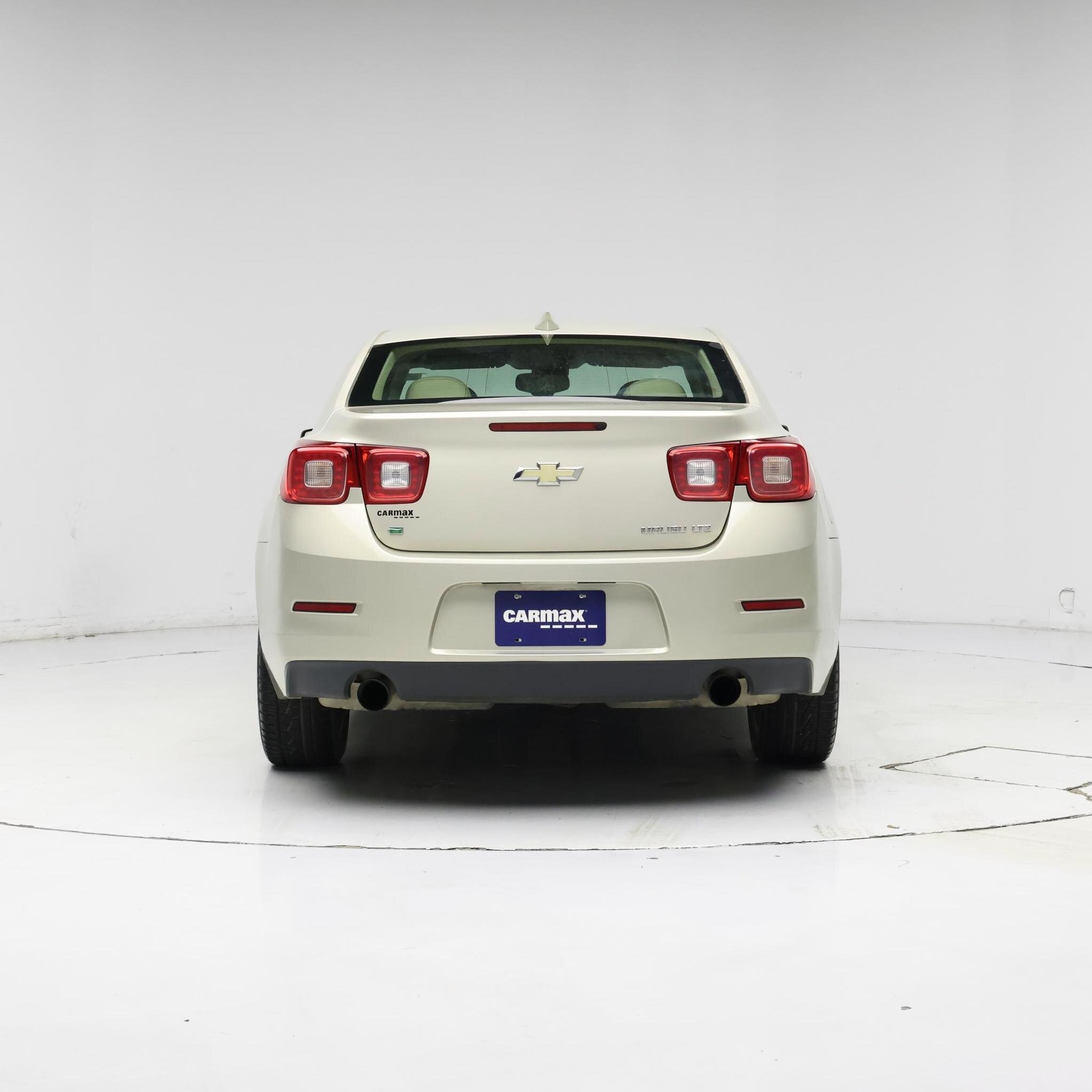 Thumbnail: 2016 Chevrolet Malibu - 6