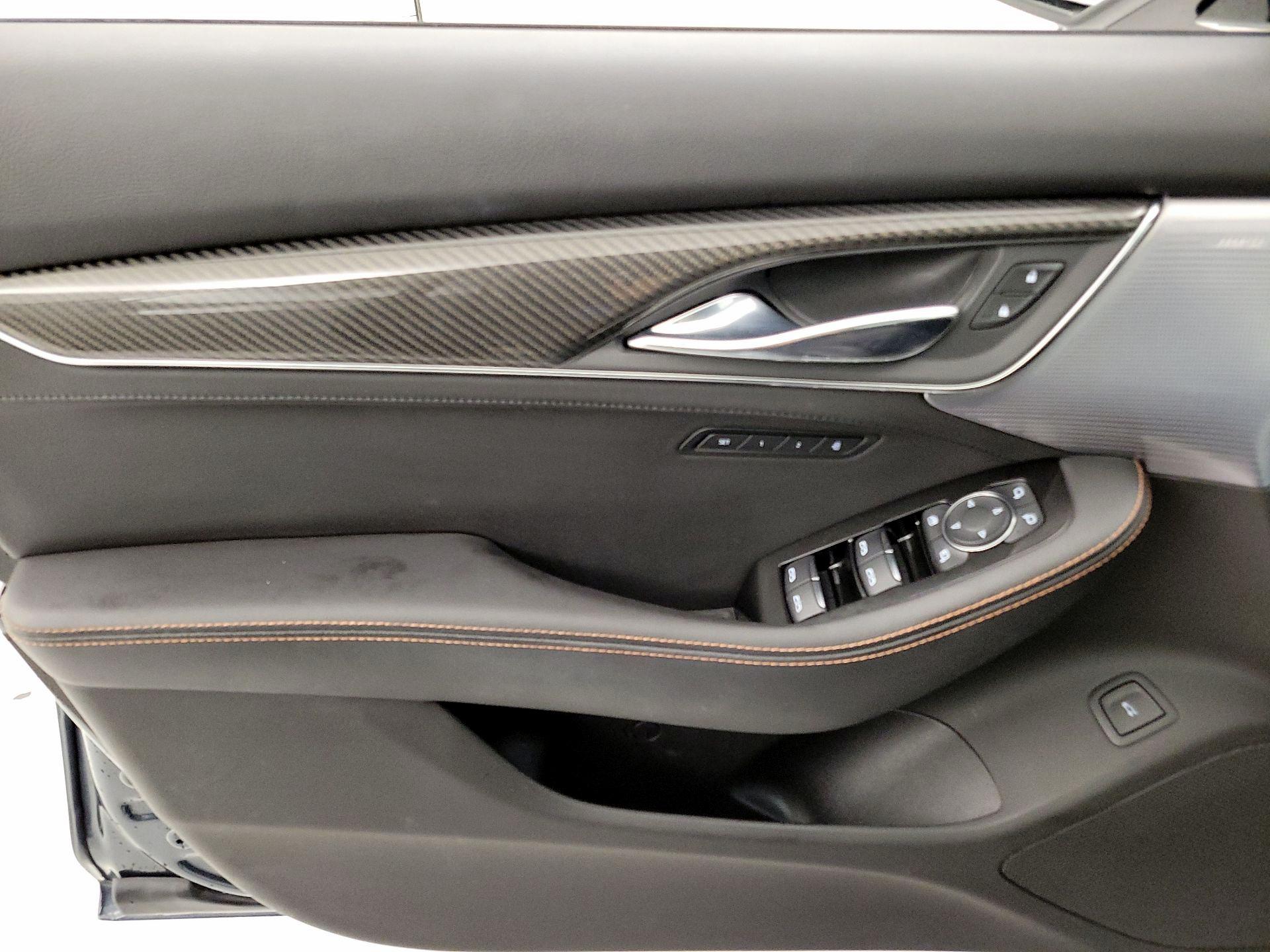 Thumbnail: 2022 Cadillac CT5 - 12