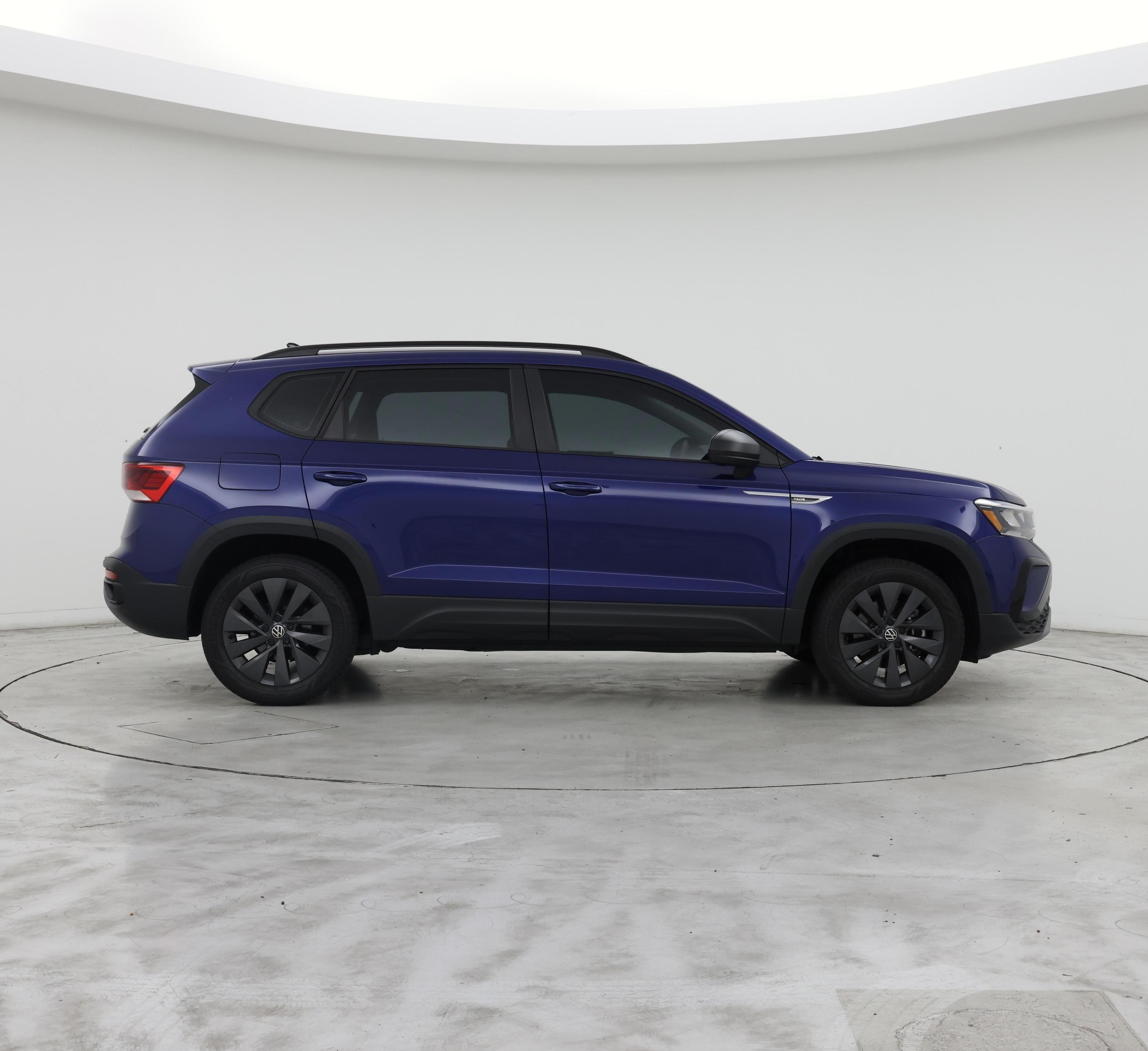 Thumbnail: 2023 Volkswagen Taos - 7
