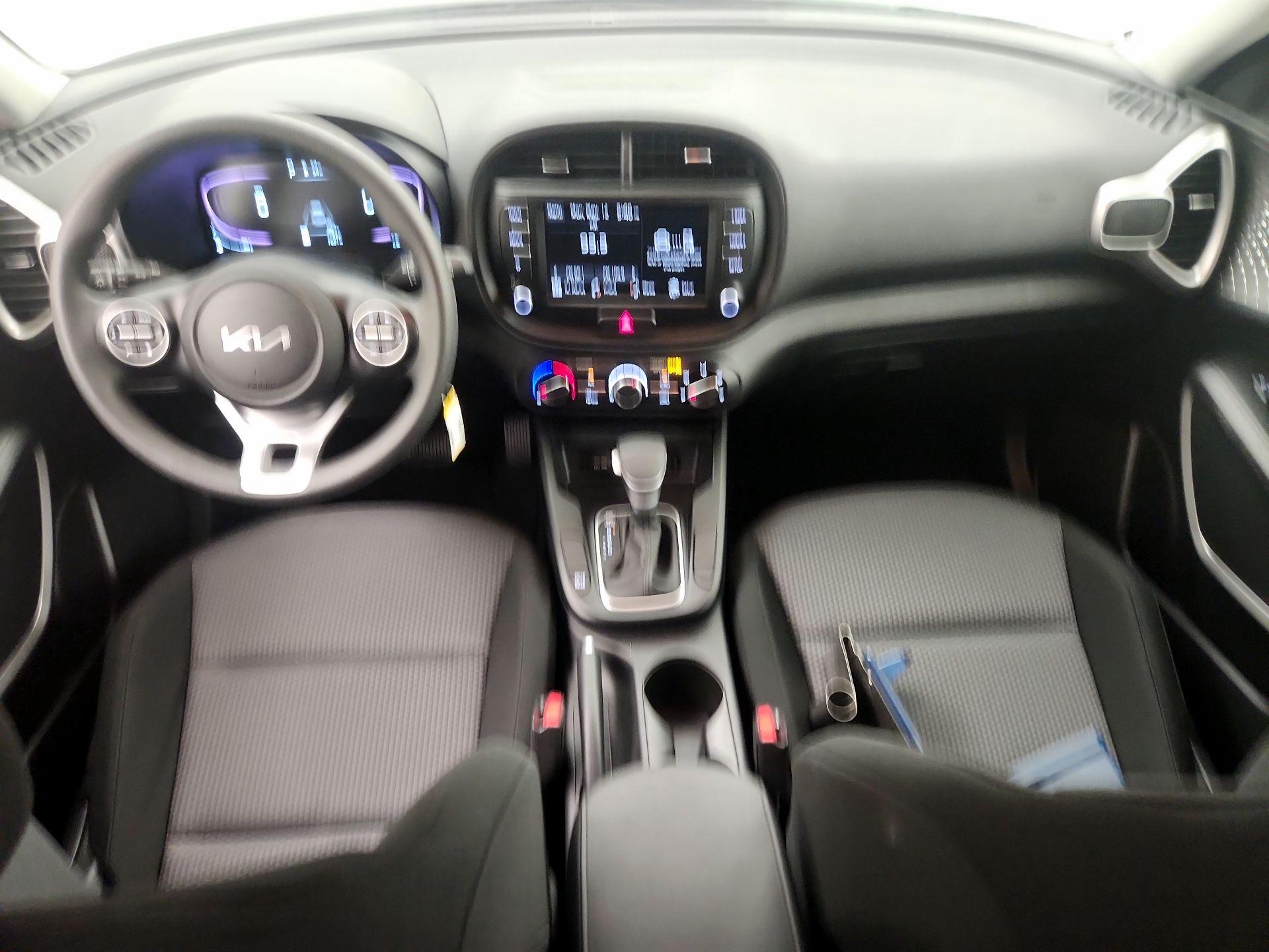 Thumbnail: 2023 Kia Soul - 9