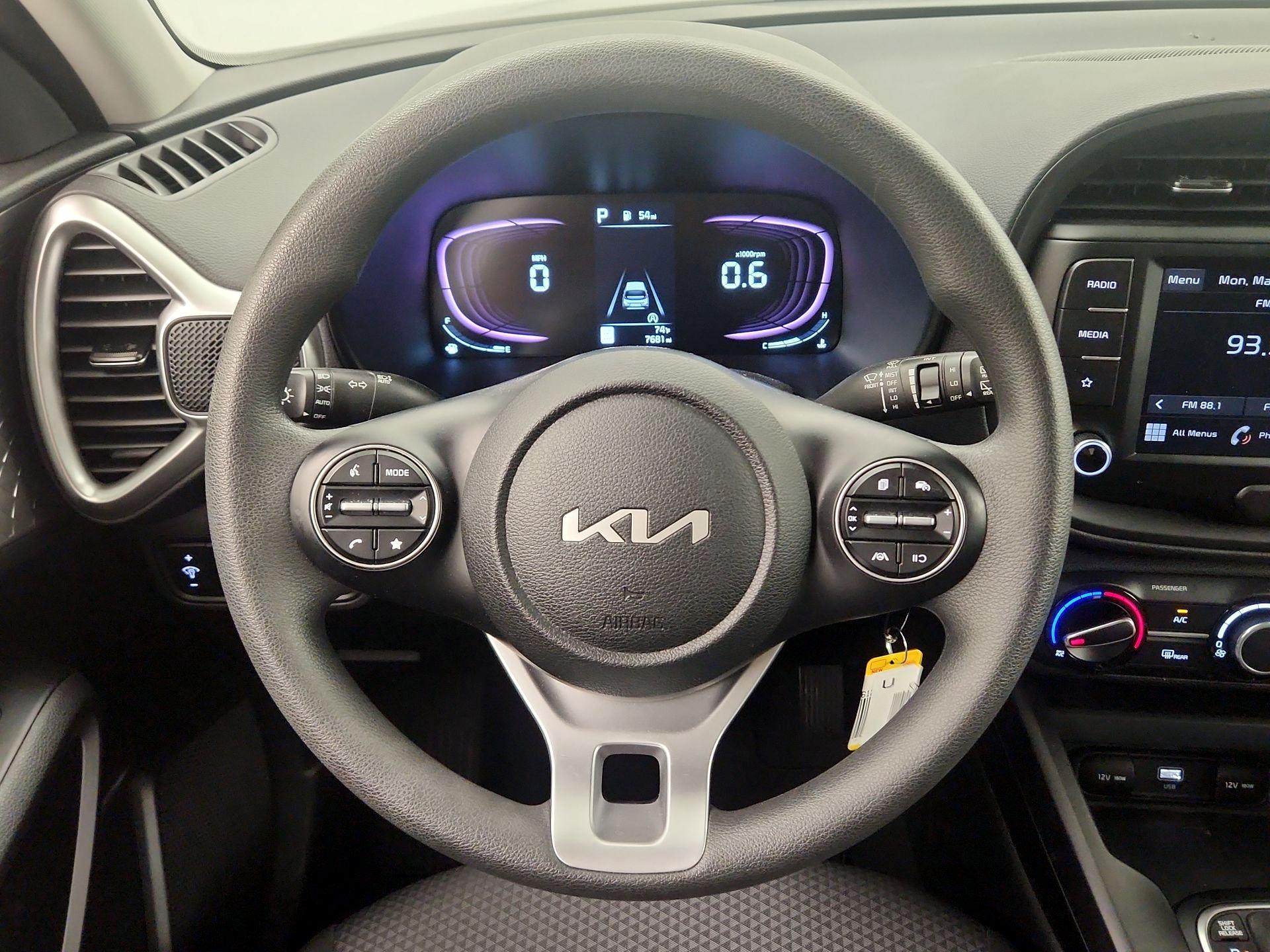 Thumbnail: 2023 Kia Soul - 10