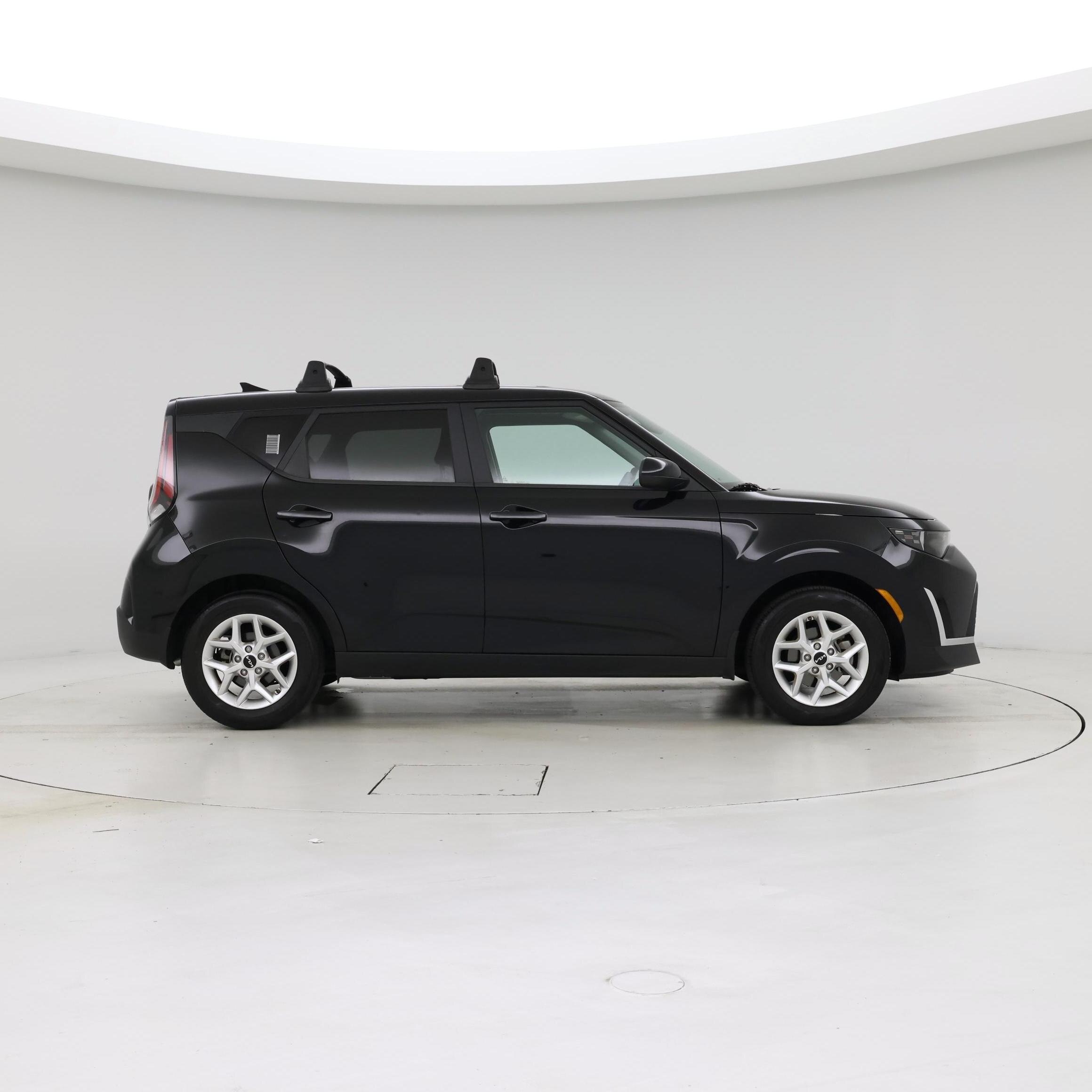 Thumbnail: 2023 Kia Soul - 7
