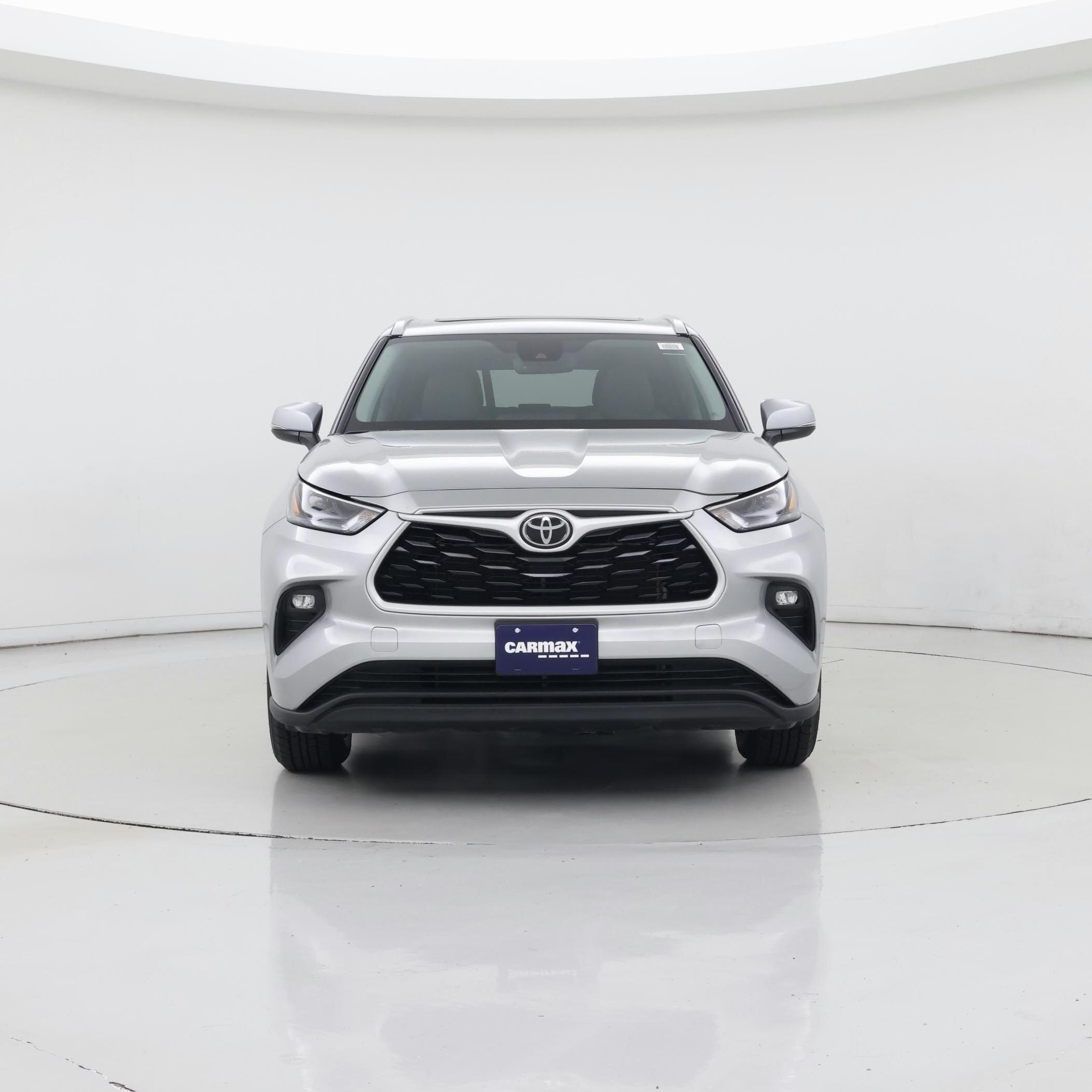 Thumbnail: 2023 Toyota Highlander - 5