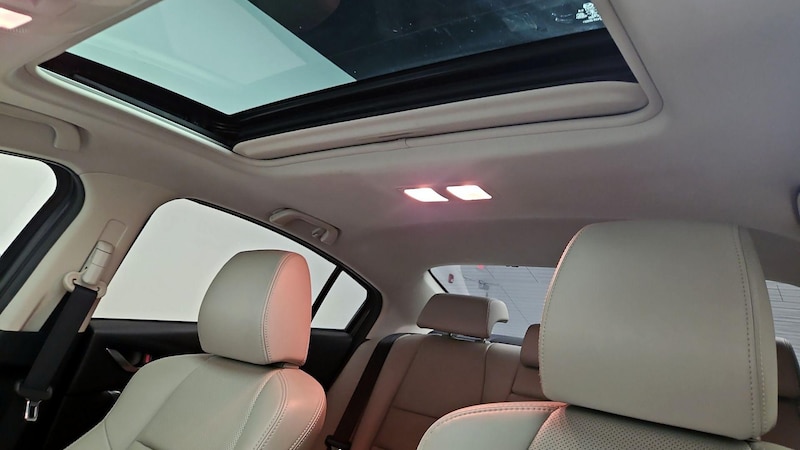 2016 Mazda Mazda6 i Touring 19