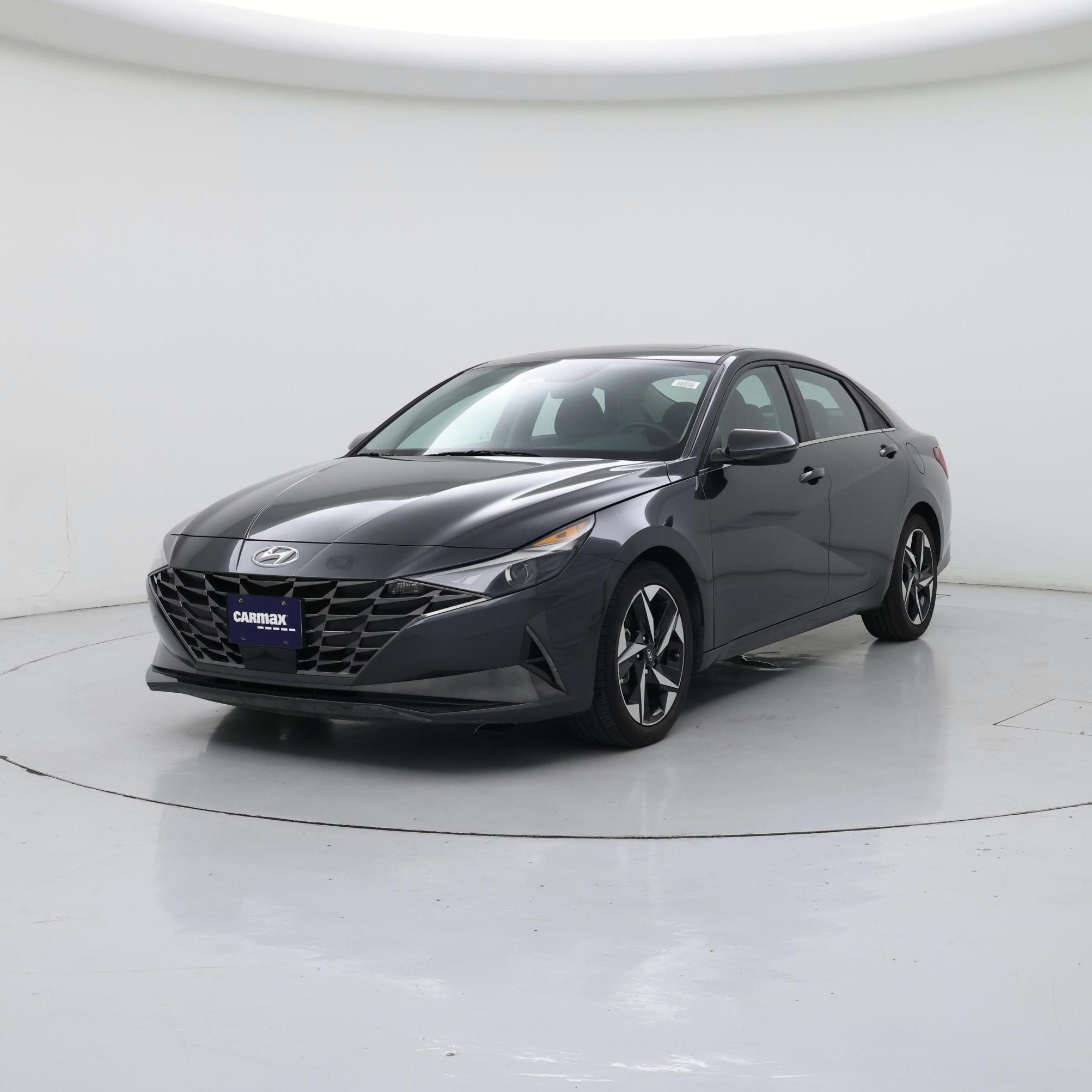 Thumbnail: 2021 Hyundai Elantra - 4