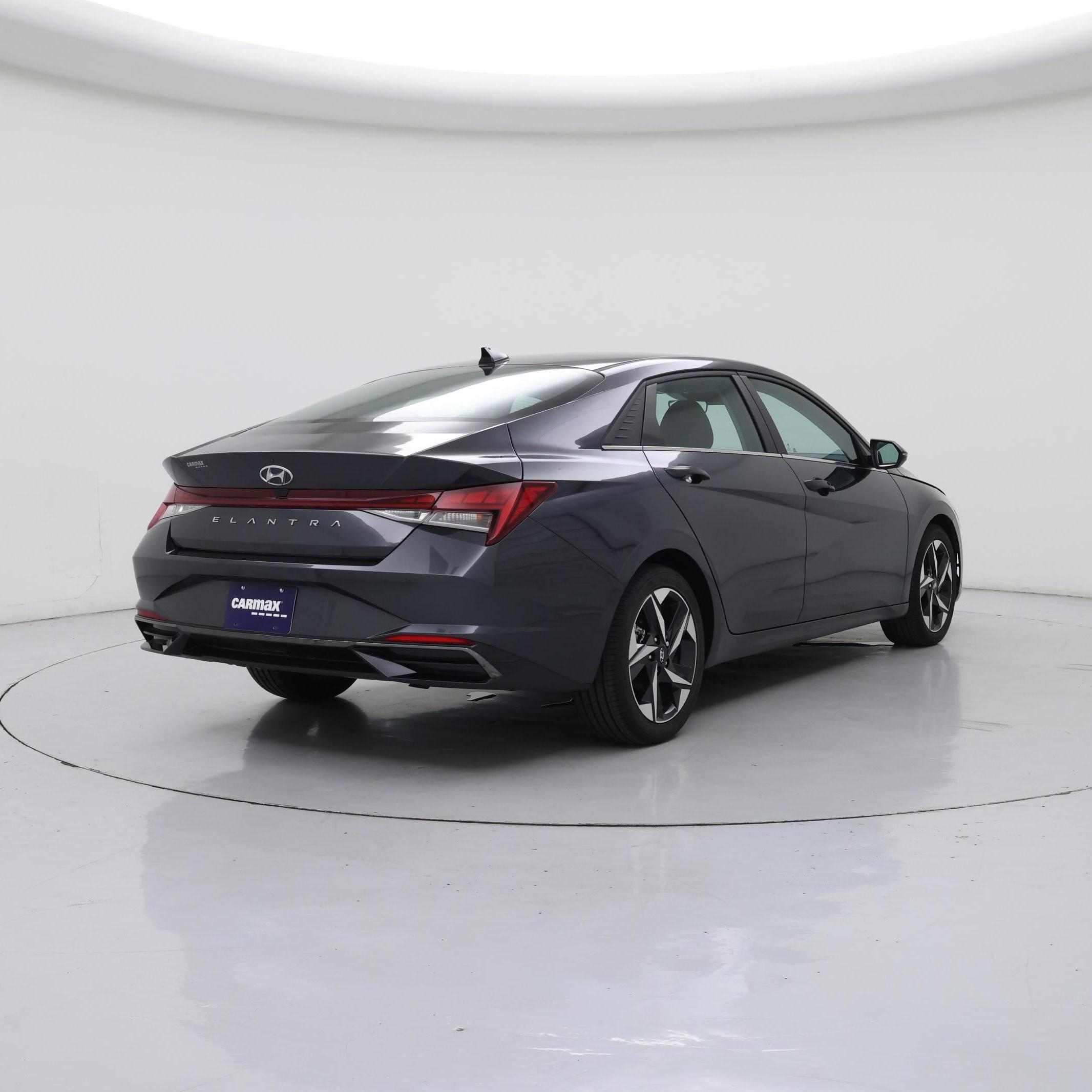 Thumbnail: 2021 Hyundai Elantra - 8