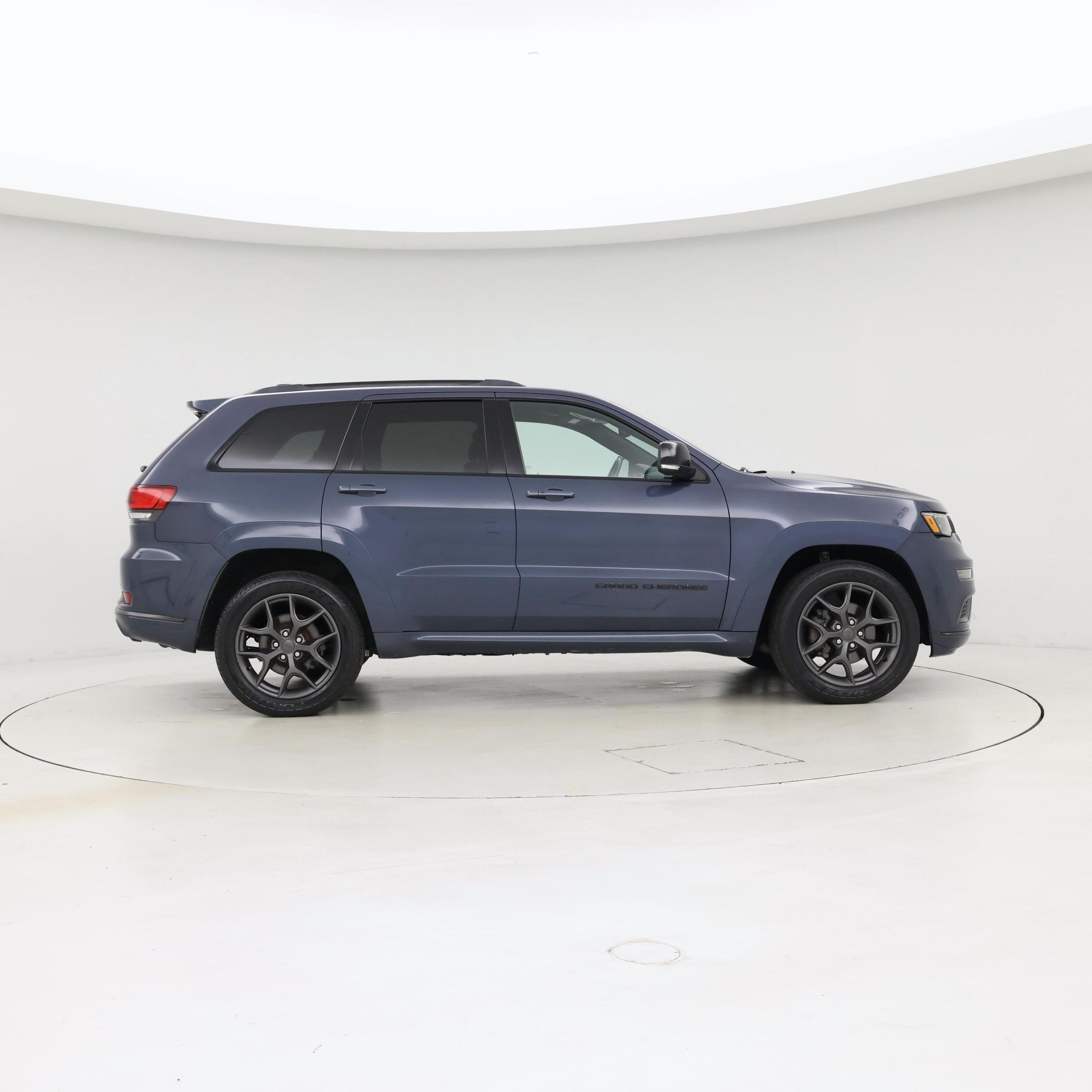 Thumbnail: 2020 Jeep Grand Cherokee - 7