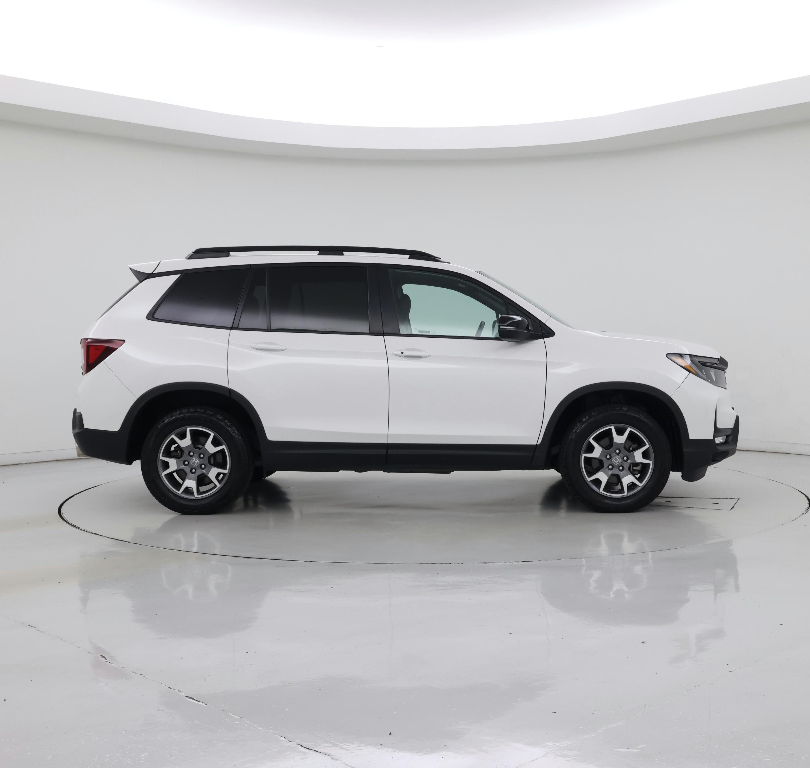 Thumbnail: 2023 Honda Passport - 7