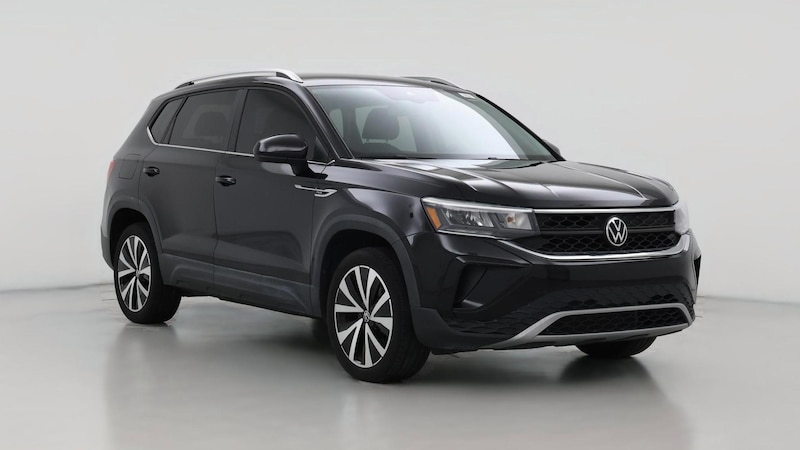 2022 Volkswagen Taos SE Hero Image