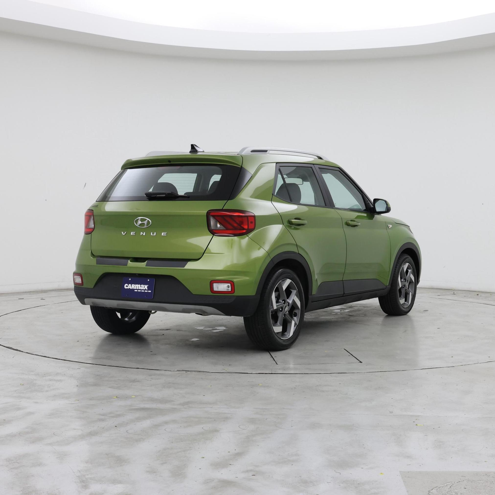 Thumbnail: 2022 Hyundai Venue - 8
