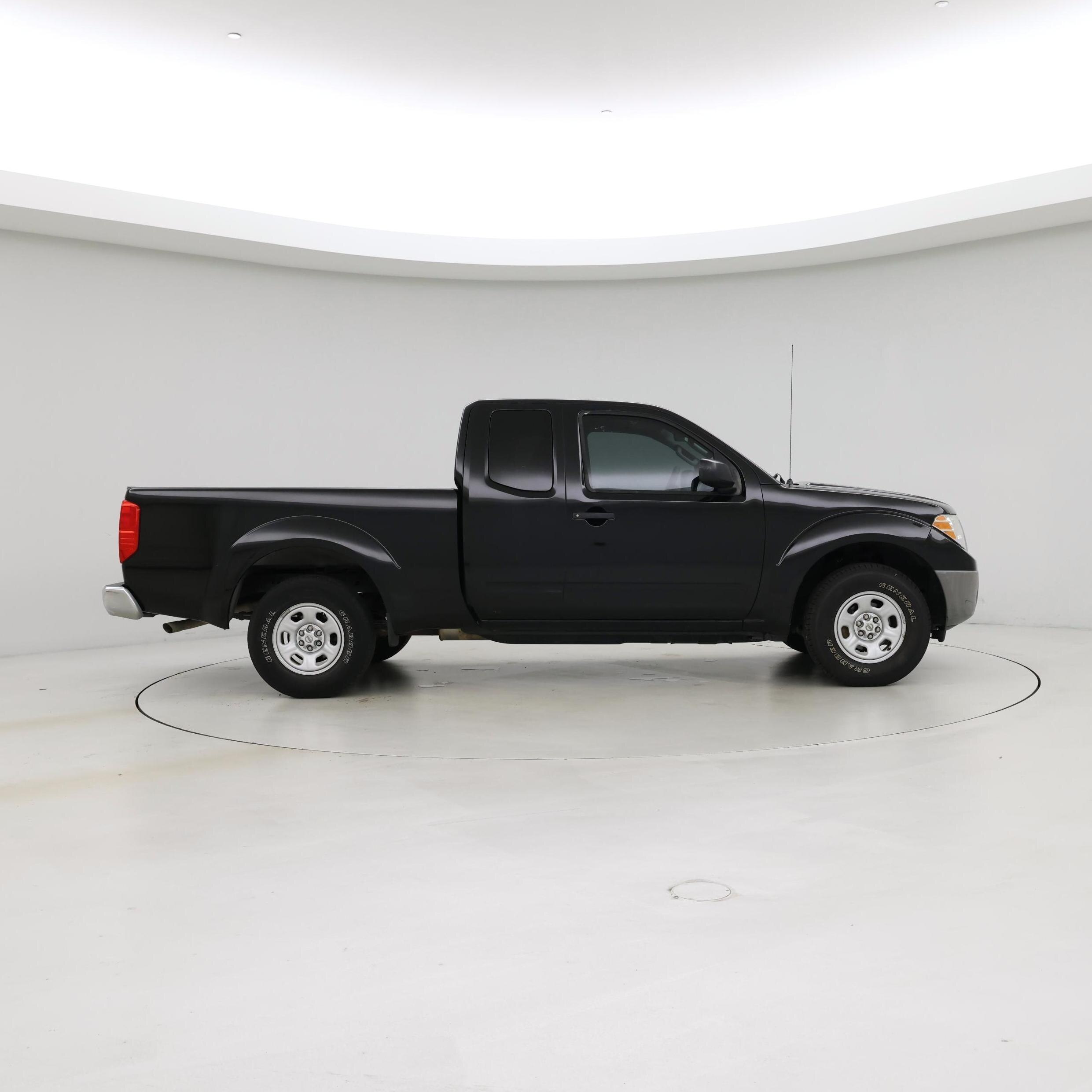 Thumbnail: 2016 Nissan Frontier - 7