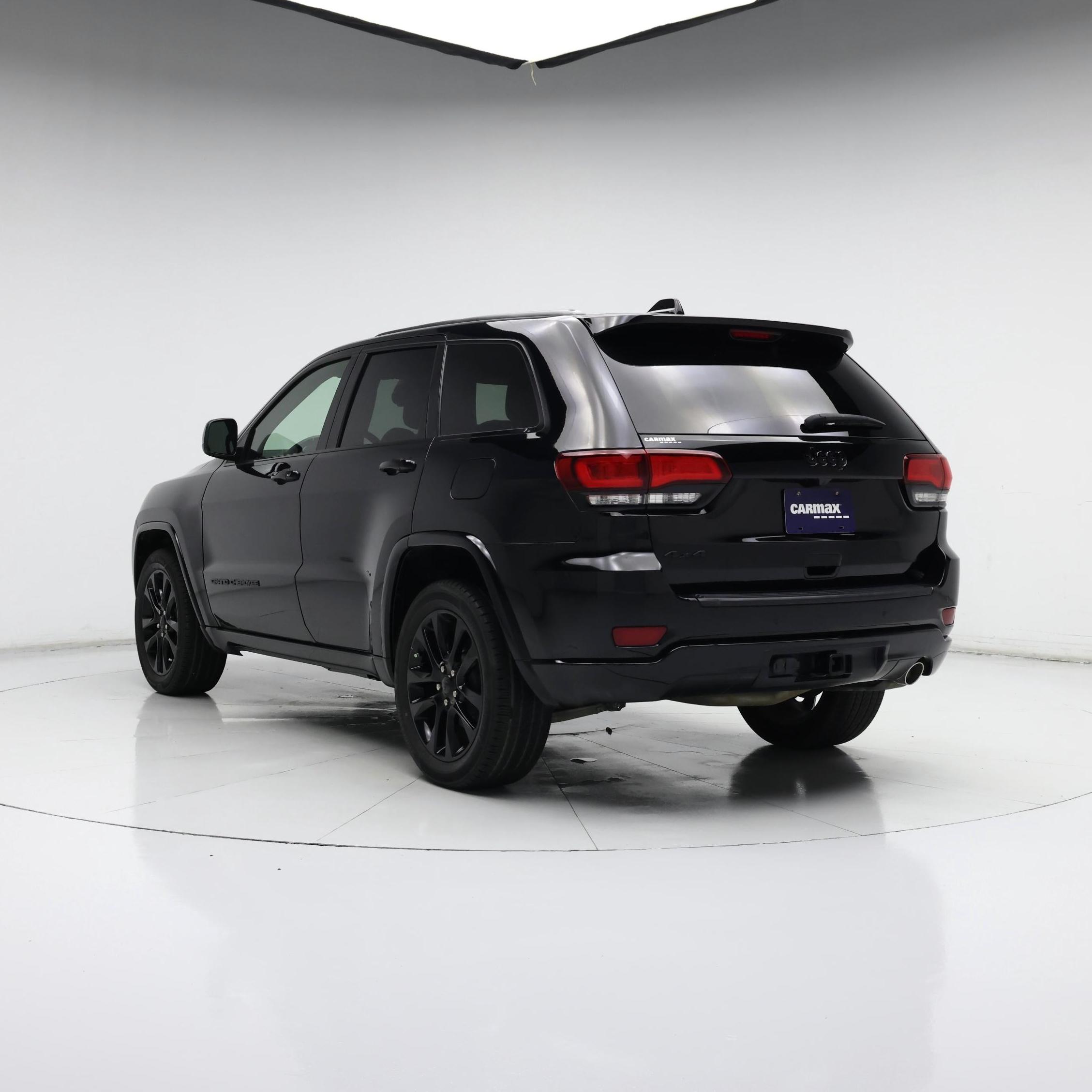 Thumbnail: 2020 Jeep Grand Cherokee - 2