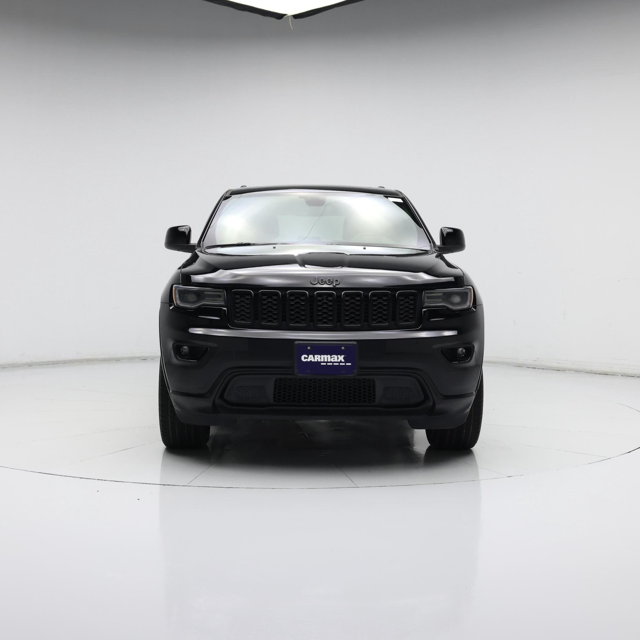 Thumbnail: 2020 Jeep Grand Cherokee - 5