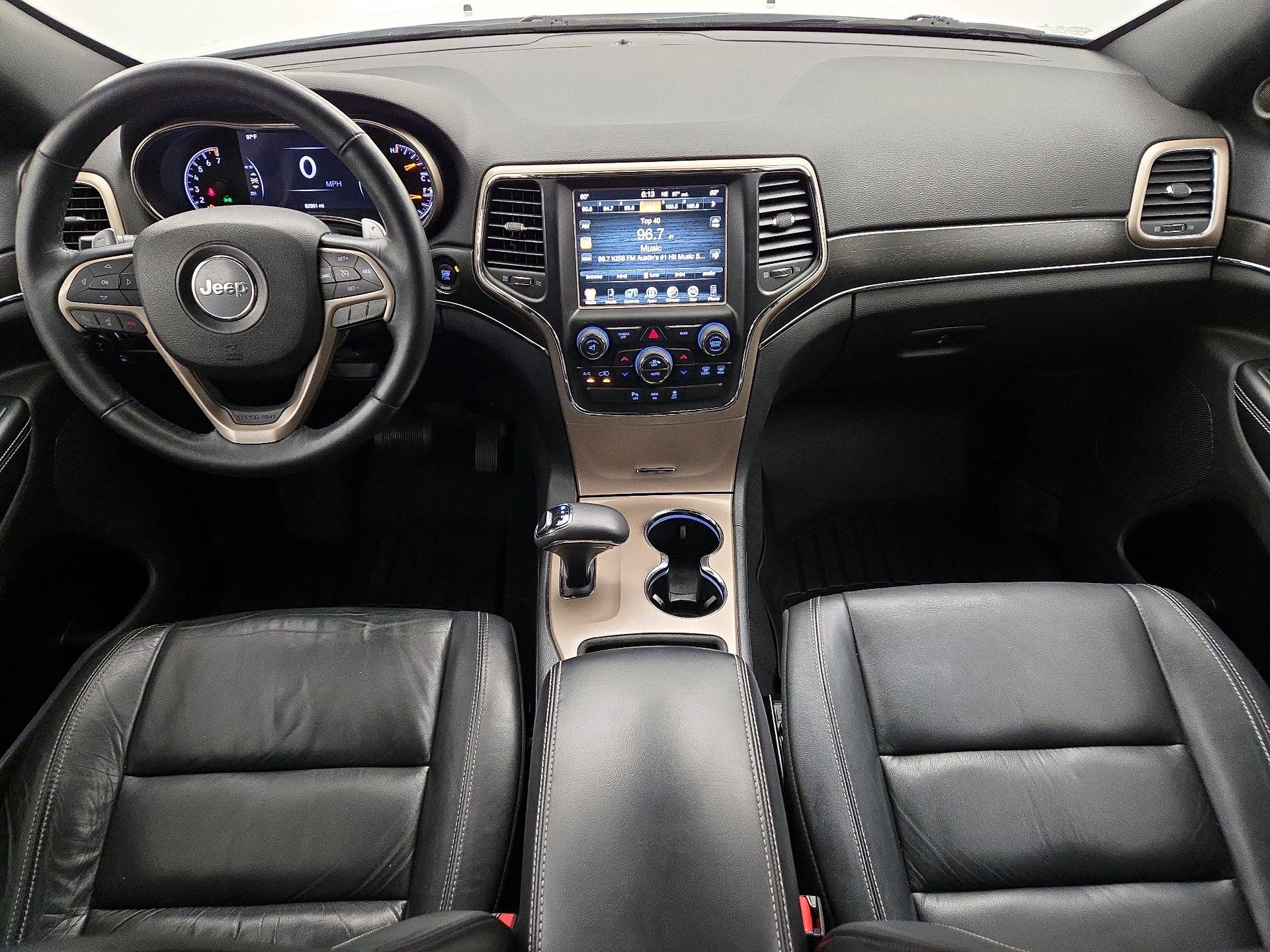 Thumbnail: 2015 Jeep Grand Cherokee - 9