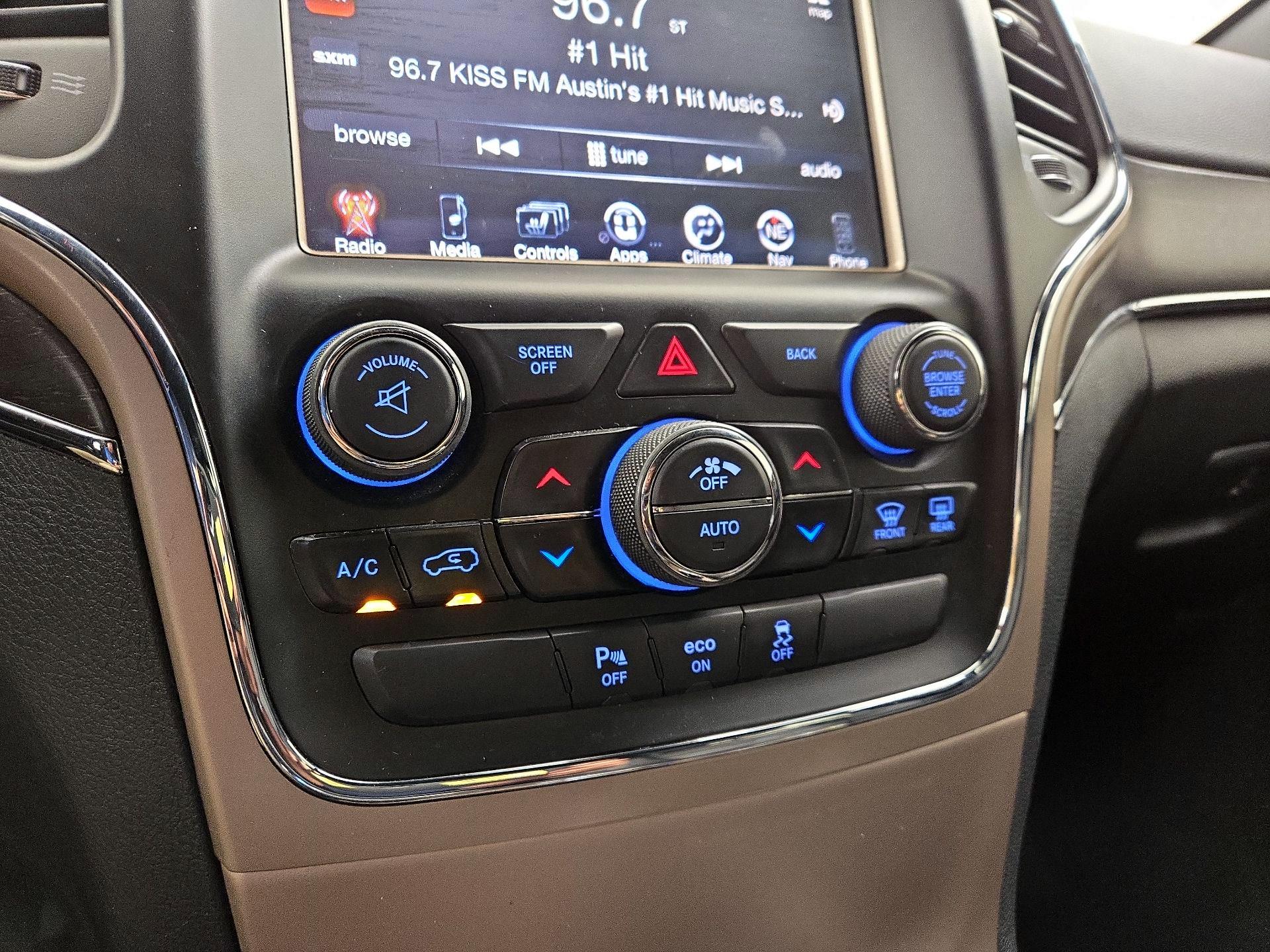 Thumbnail: 2015 Jeep Grand Cherokee - 17