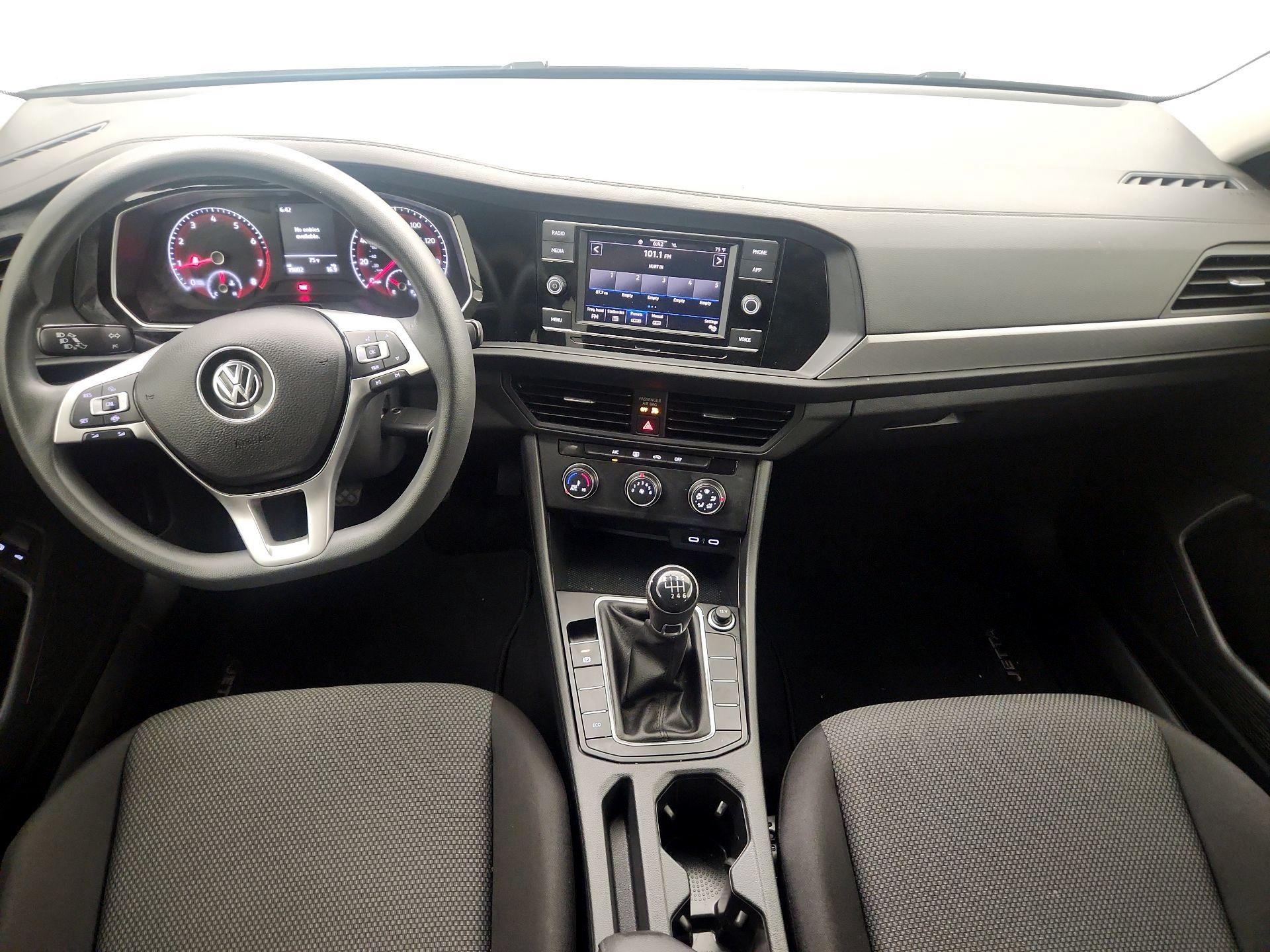 Thumbnail: 2021 Volkswagen Jetta - 9