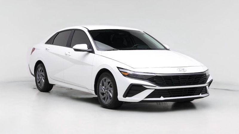 2024 Hyundai Elantra SEL Hero Image