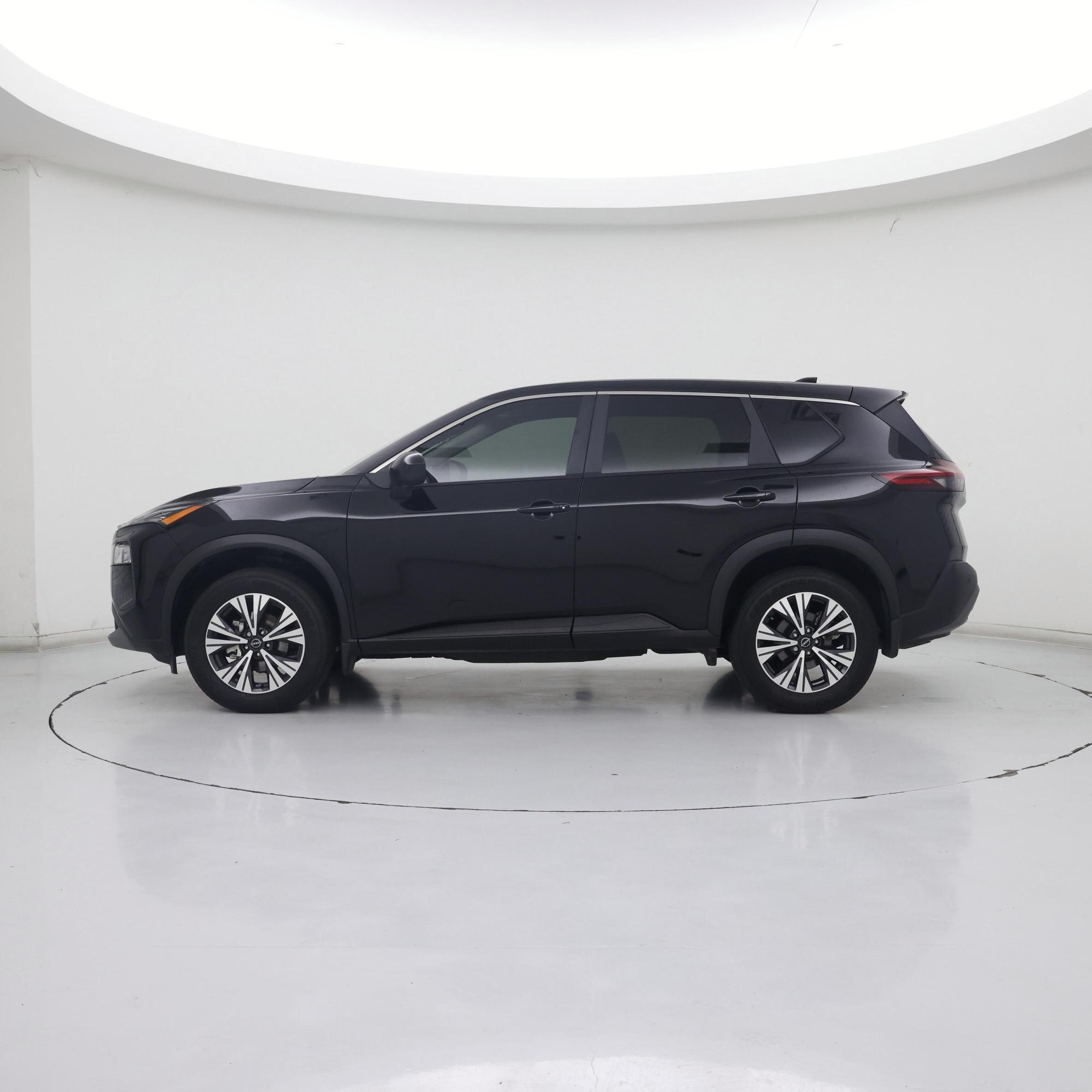 Thumbnail: 2023 Nissan Rogue - 3