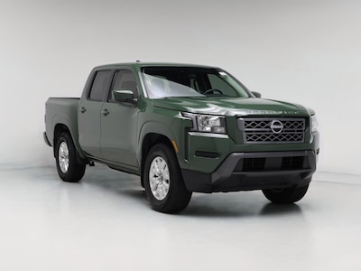 Green 2023 Nissan Frontier SV
