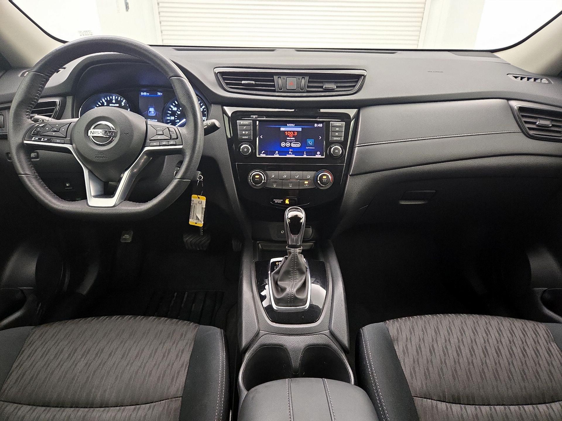 Thumbnail: 2019 Nissan Rogue - 9