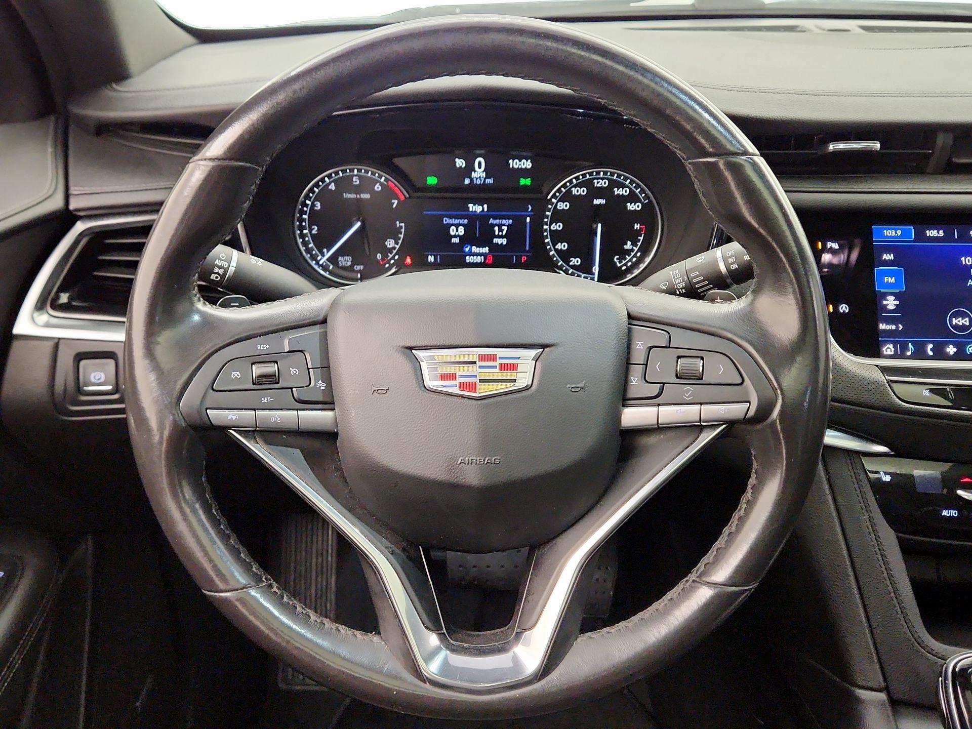 Thumbnail: 2021 Cadillac XT6 - 10