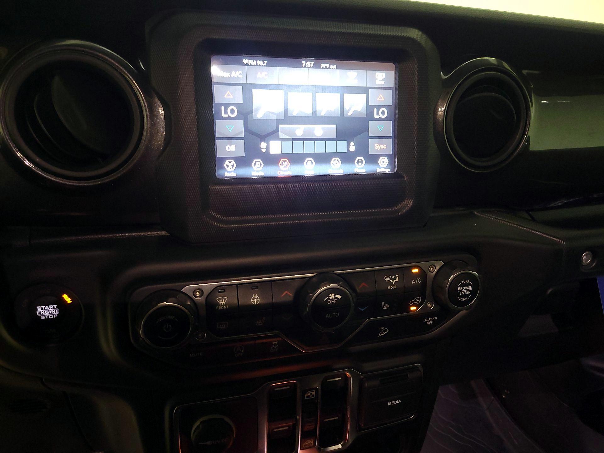 Thumbnail: 2021 Jeep Wrangler - 16