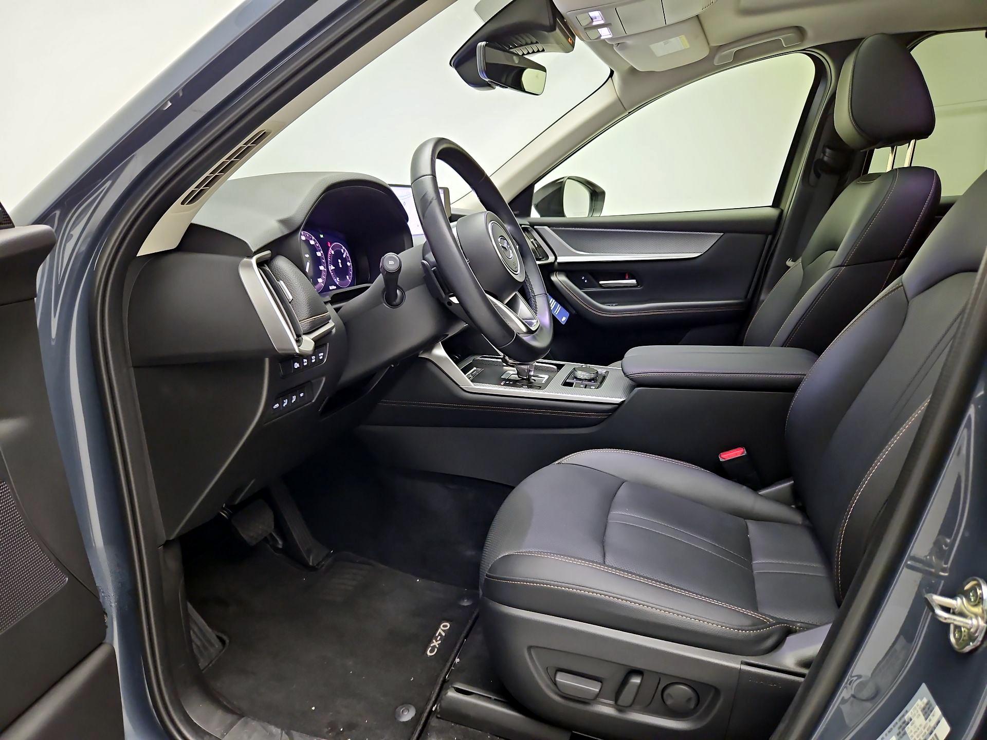 Thumbnail: 2025 Mazda CX-70 - 11