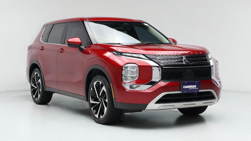 2023 Mitsubishi Outlander SE Hero Image