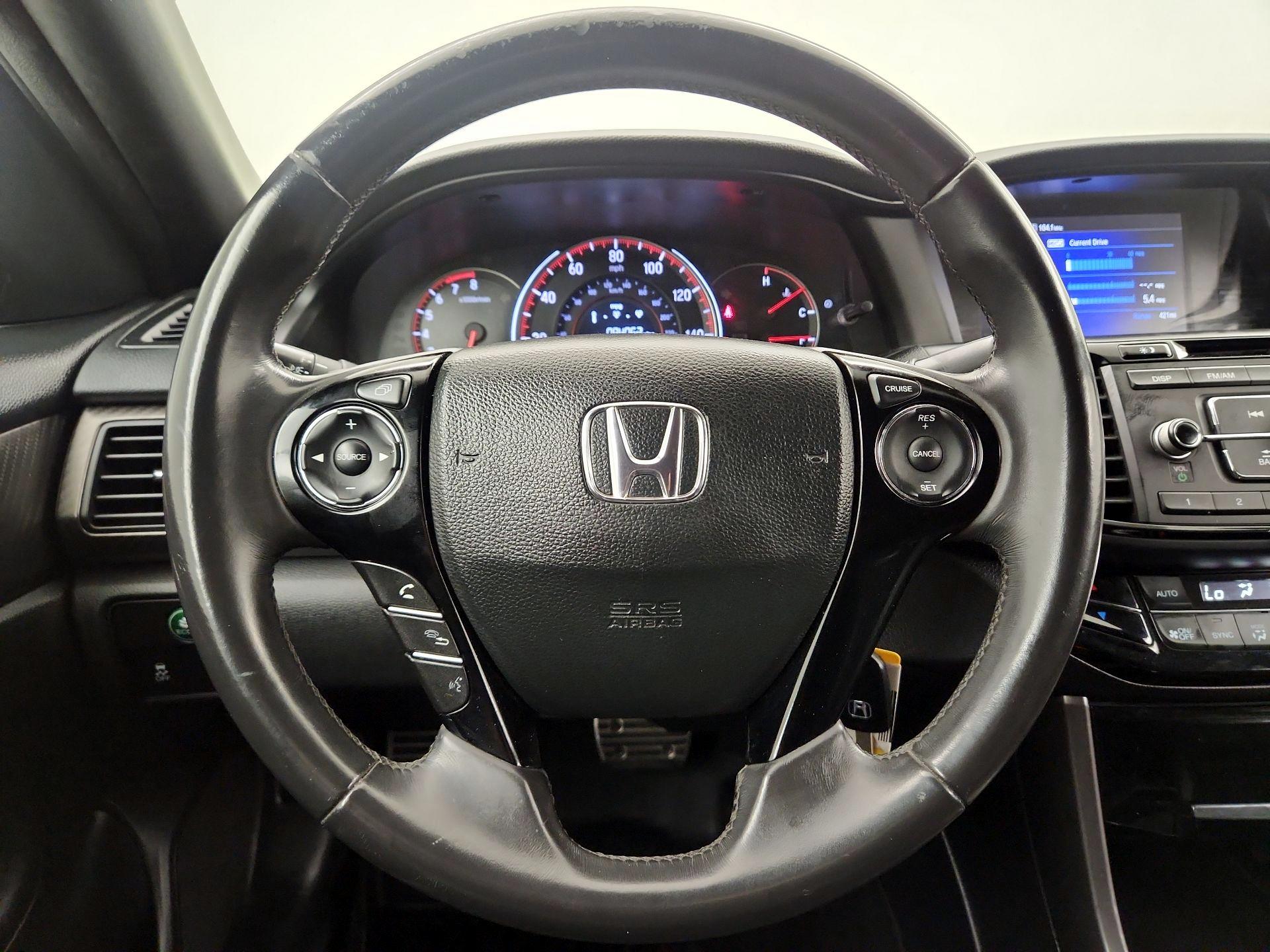 Thumbnail: 2017 Honda Accord - 10