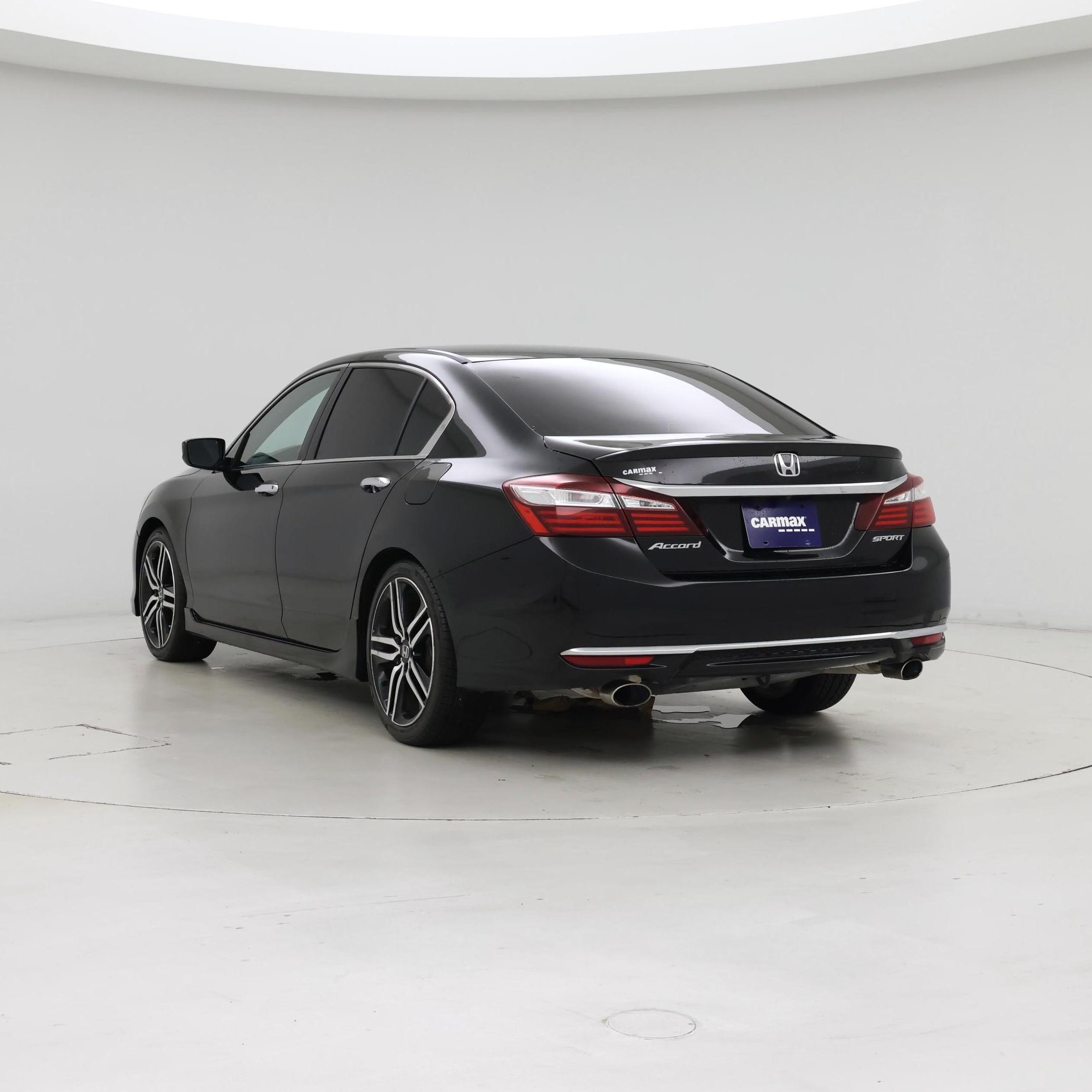 Thumbnail: 2017 Honda Accord - 2
