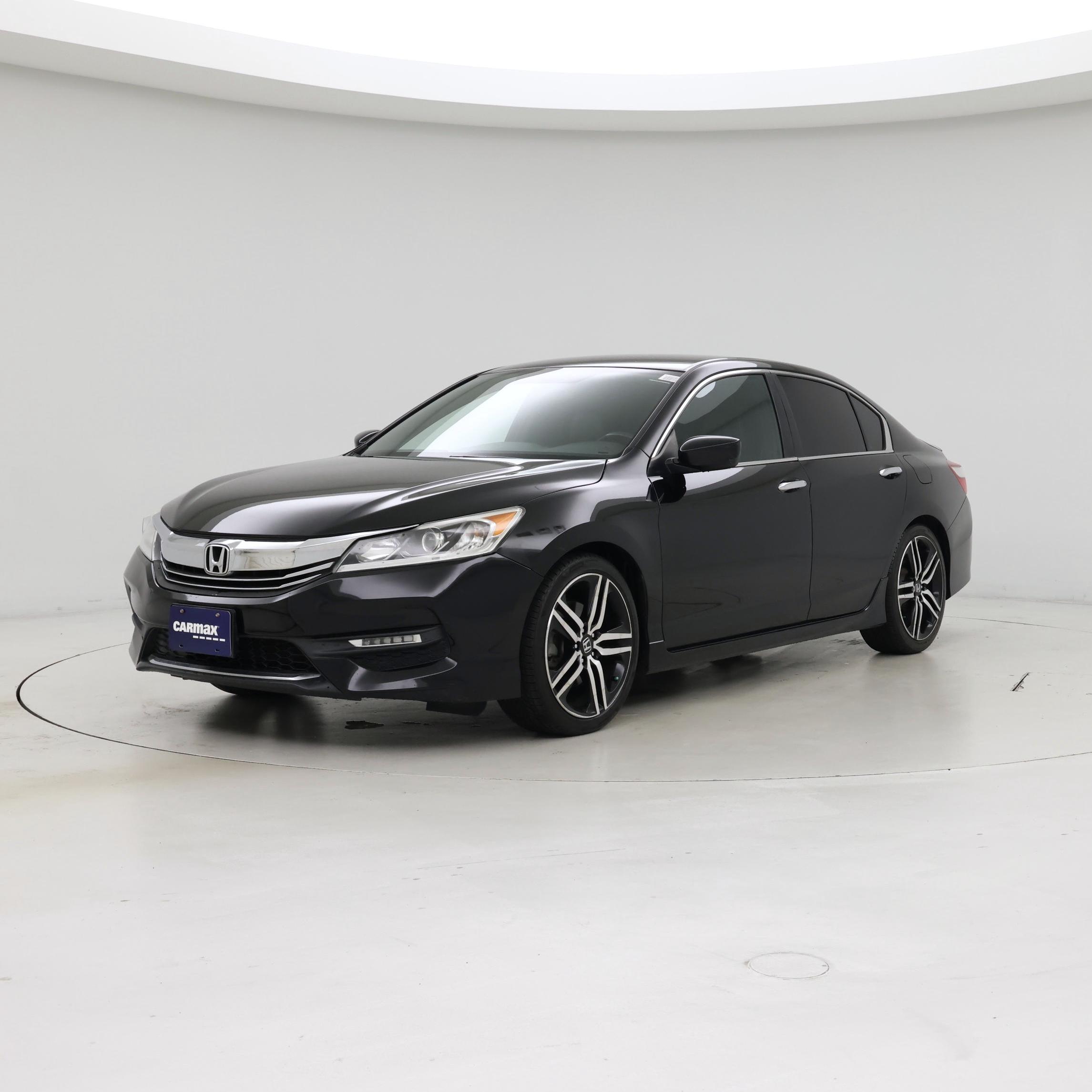 Thumbnail: 2017 Honda Accord - 4