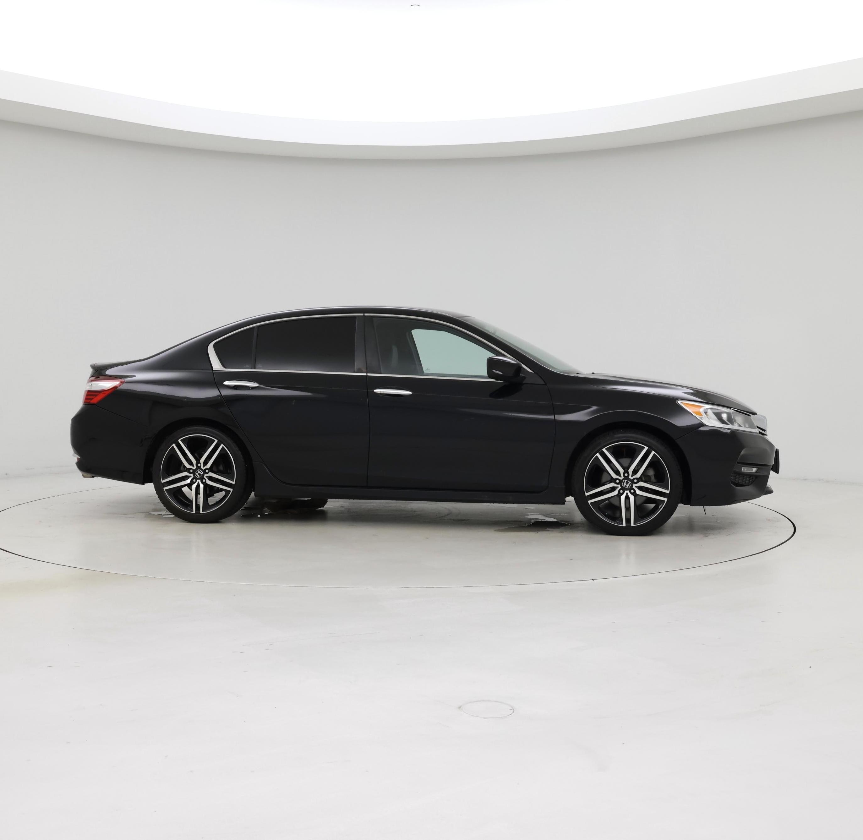 Thumbnail: 2017 Honda Accord - 7
