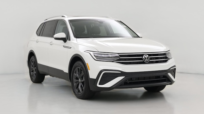 2023 Volkswagen Tiguan SE Hero Image